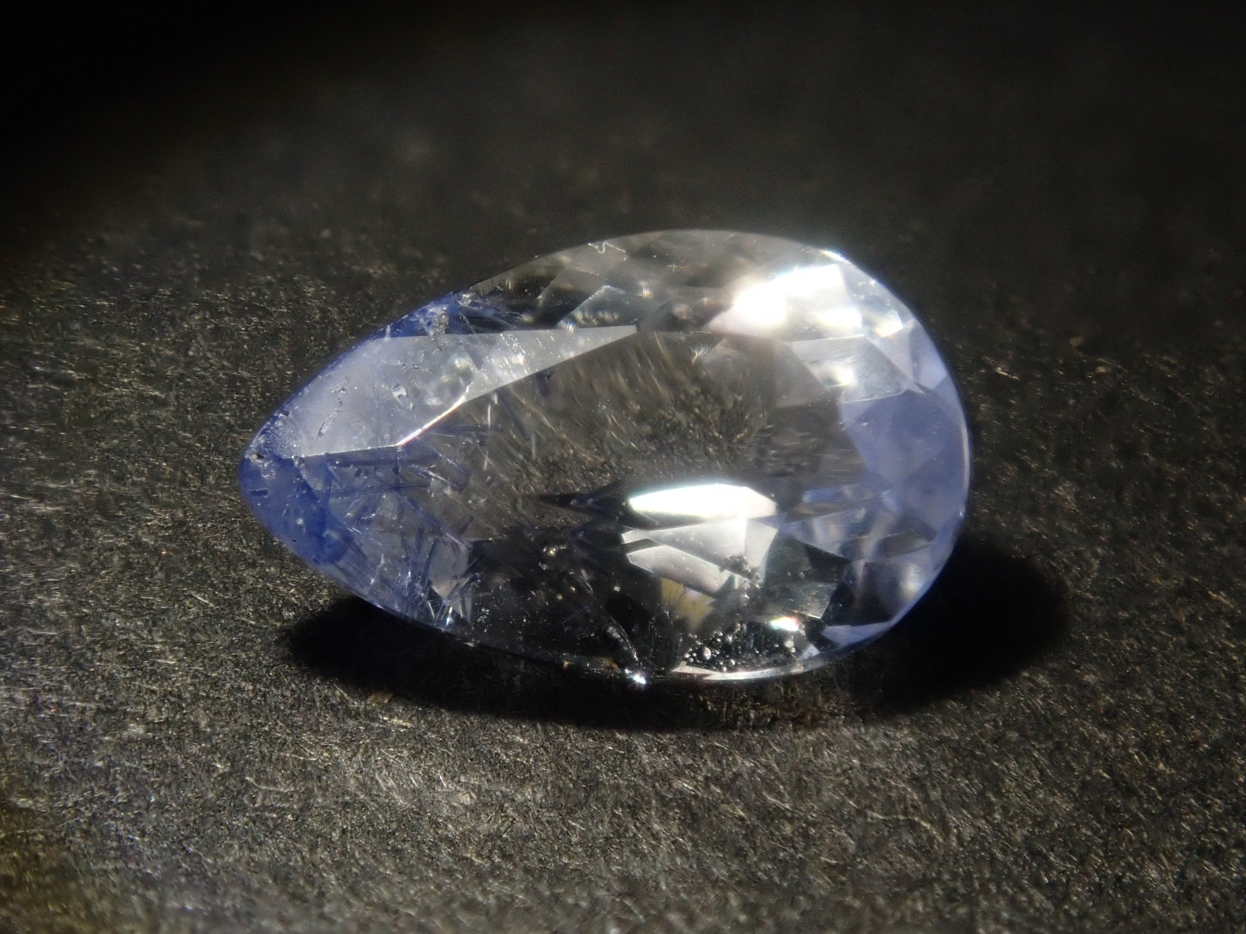 【2/23 22時販売】《限定12石》ツーソン新着の良質なブラジル産デュモルチェライトインクォーツ(ファセットカット)《複数購入割引有》