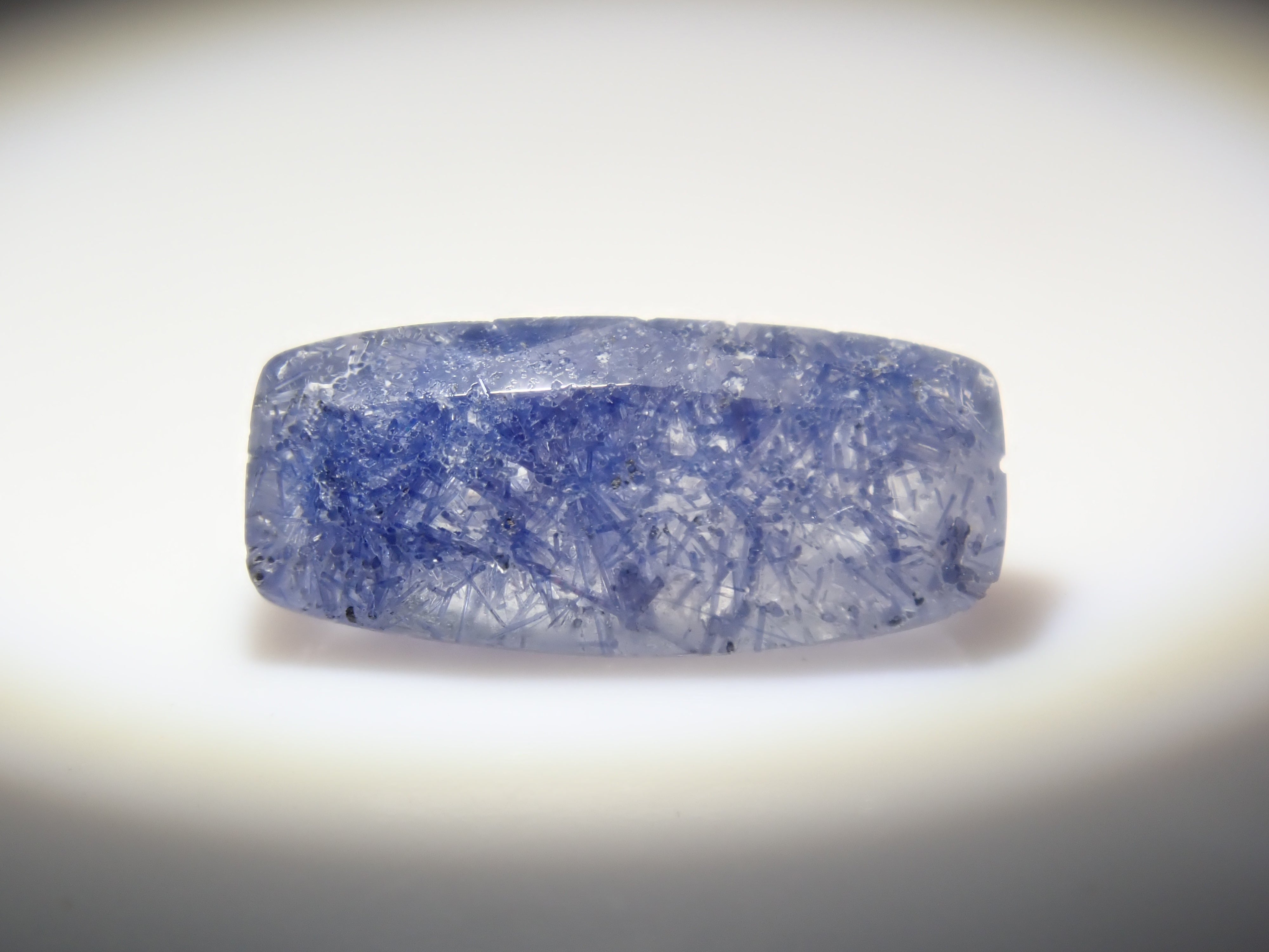 【3/15 22時販売】《ツーソン新着・限定11石》ファセットカットのブラジル産デュモルチェライトインクォーツ《複数購入割引有》