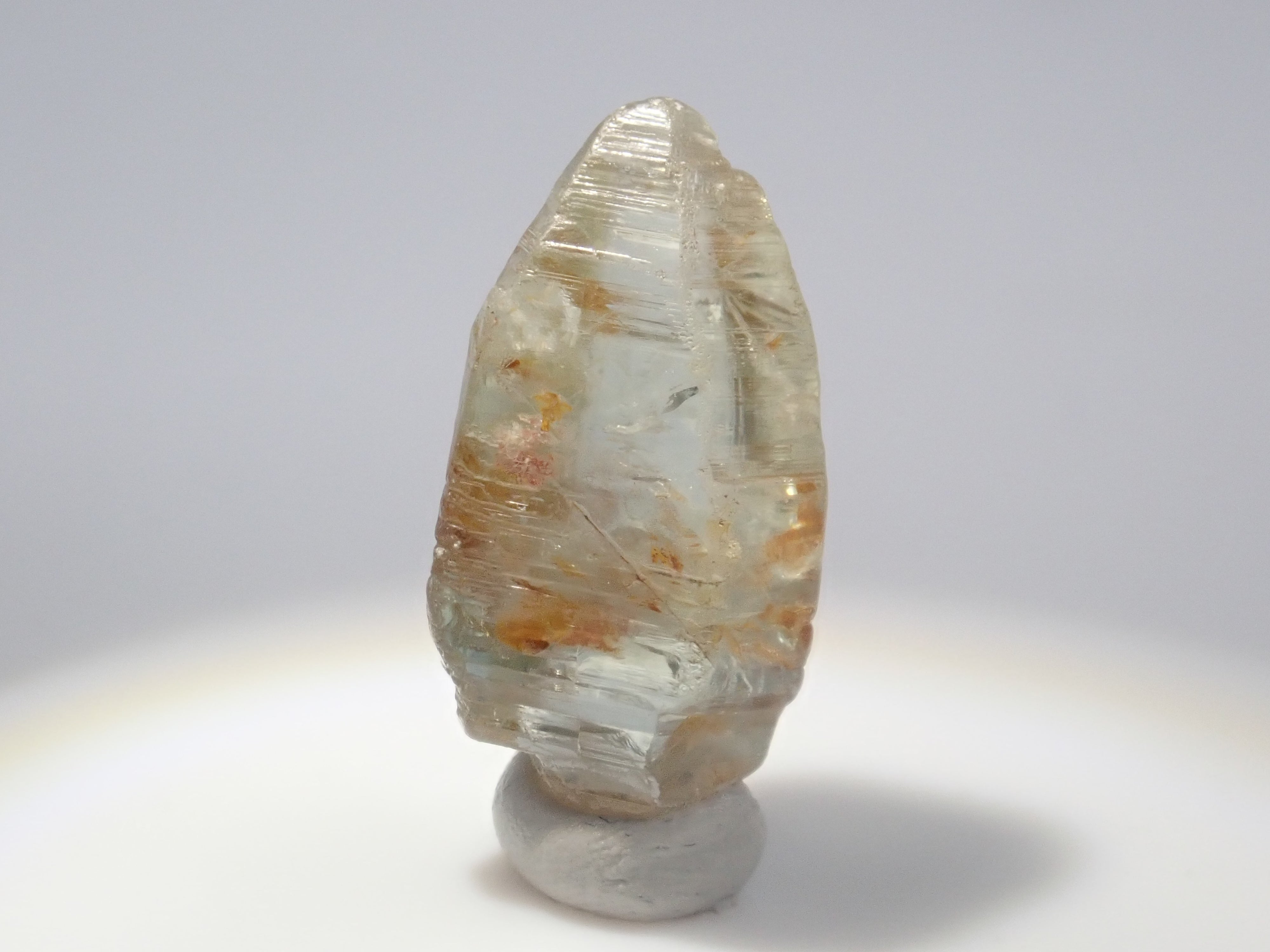 スリランカ産グラスボディ(サファイアクリスタル) 11.126ct原石