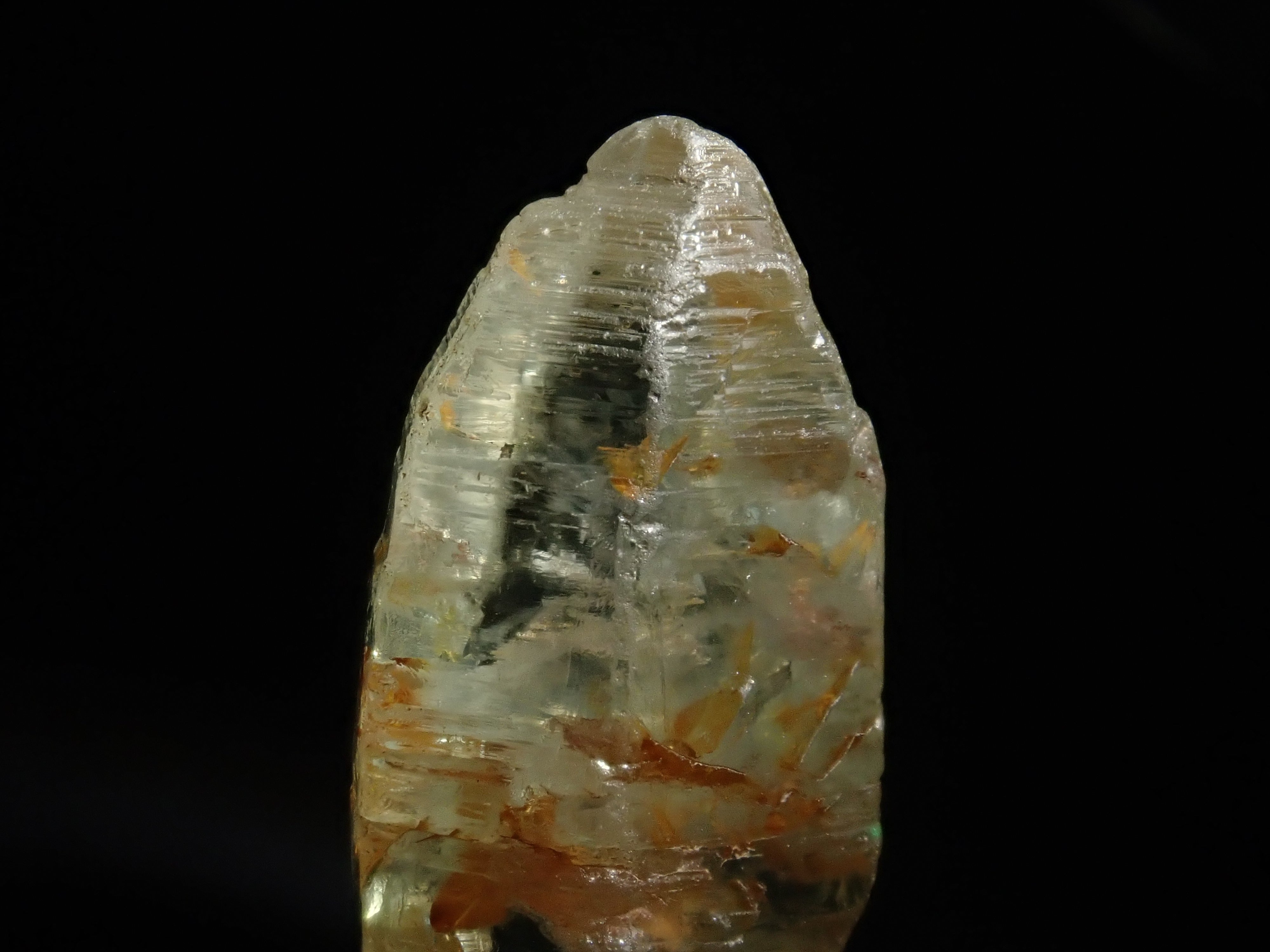 スリランカ産グラスボディ(サファイアクリスタル) 11.126ct原石