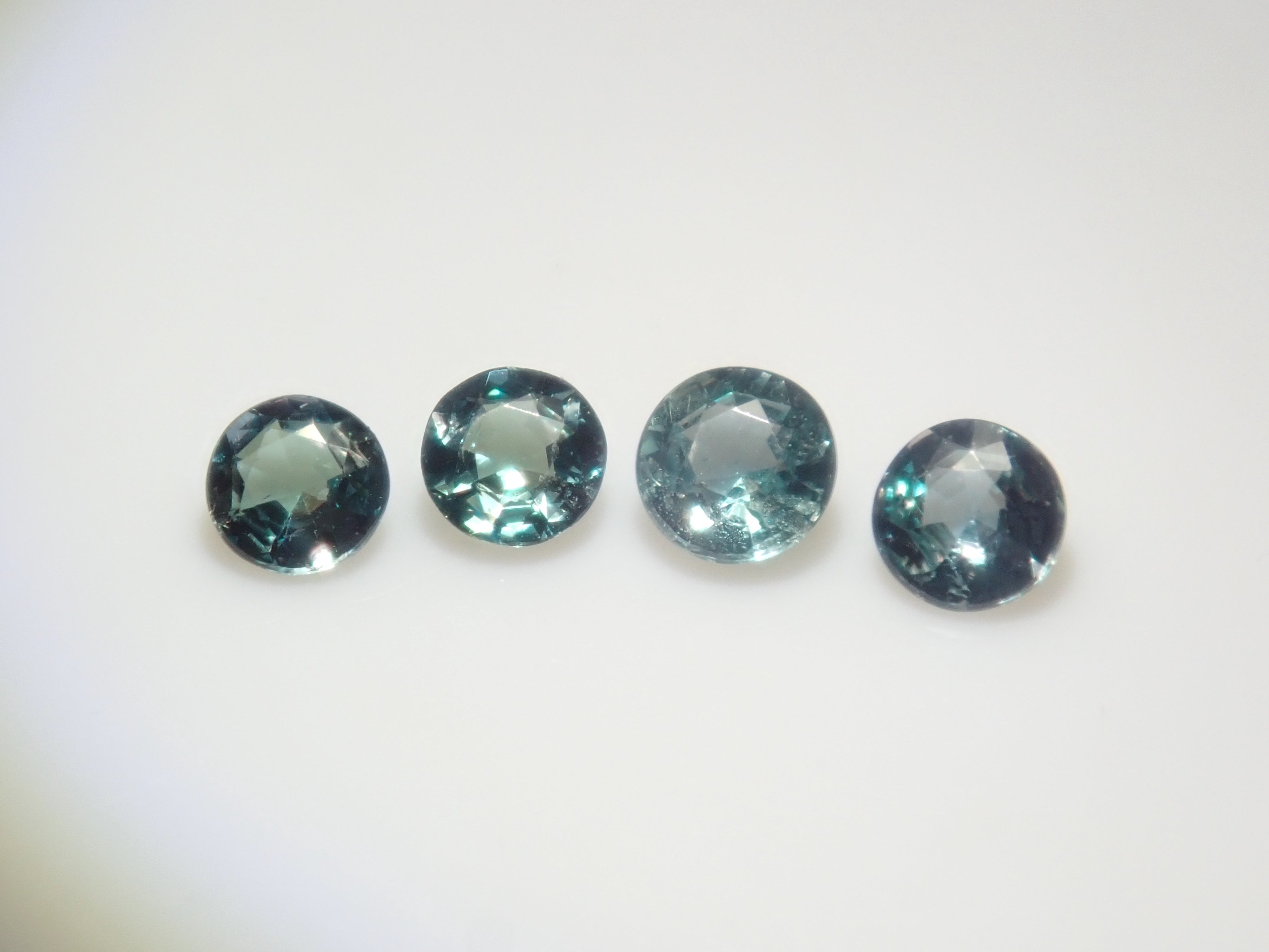 【10/17 22時販売】《残り僅か》カラーチェンジガチャ💎ミャンマー産カラーチェンジジルコン、カラーシフトサファイア、カラーシフトコバルトスピネルなど《複数購入割引有》