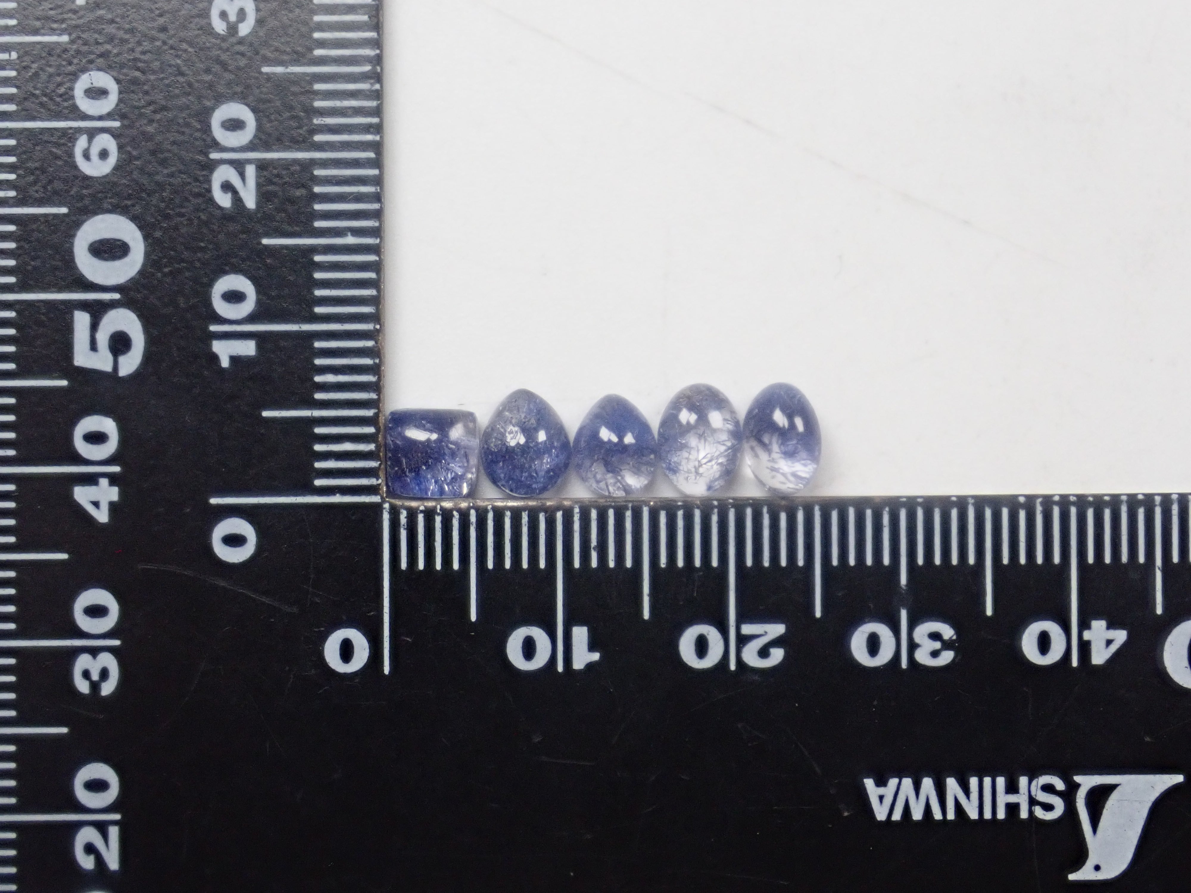 【3月8日晚間10點開始販售】【圖森新品到貨 - 限量17顆】高品質巴西杜莫特石石英,透明度極佳【多件購買享折扣】