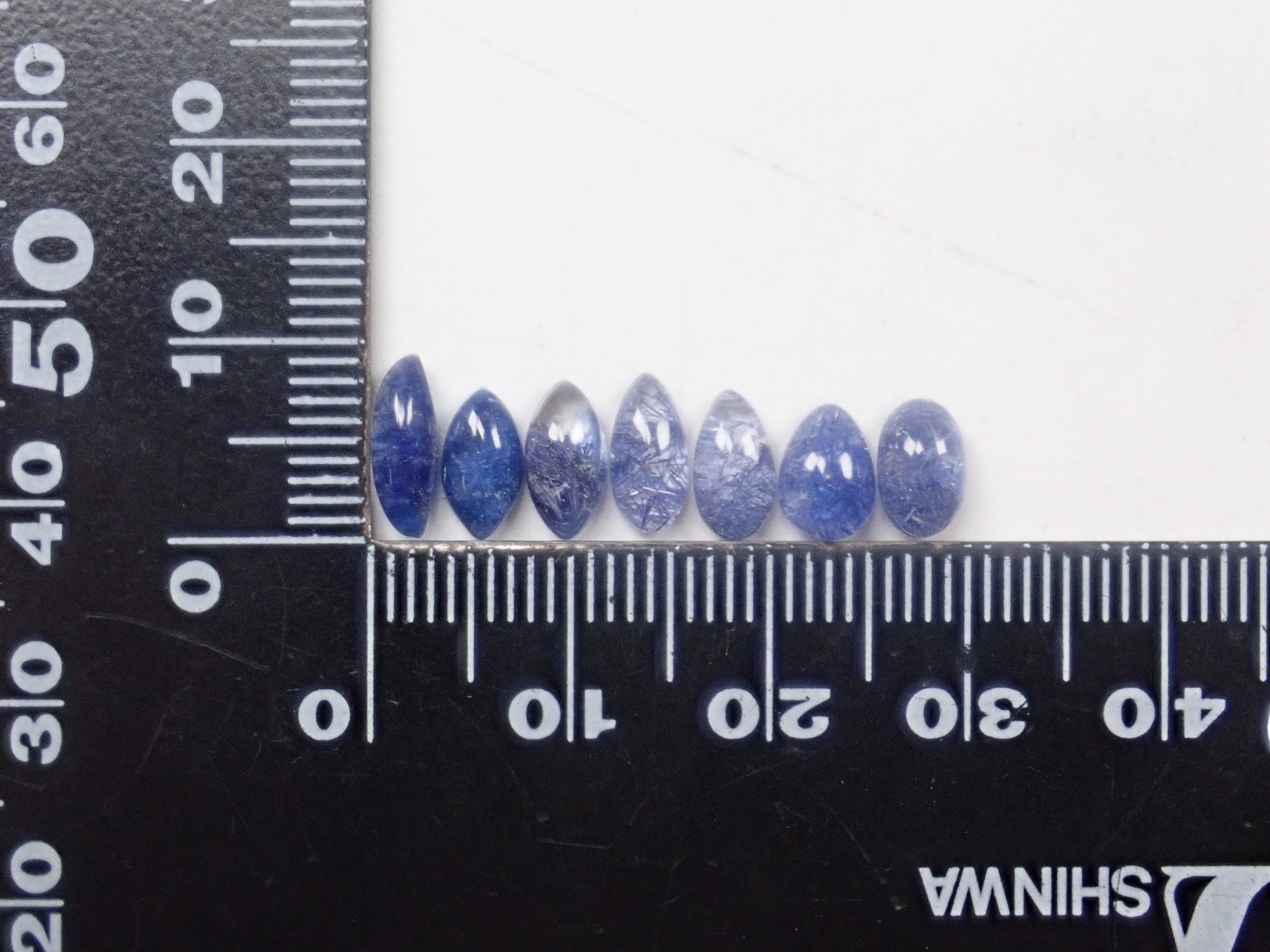 【3月8日晚間10點開始販售】【圖森新品到貨 - 限量17顆】高品質巴西杜莫特石石英,透明度極佳【多件購買享折扣】