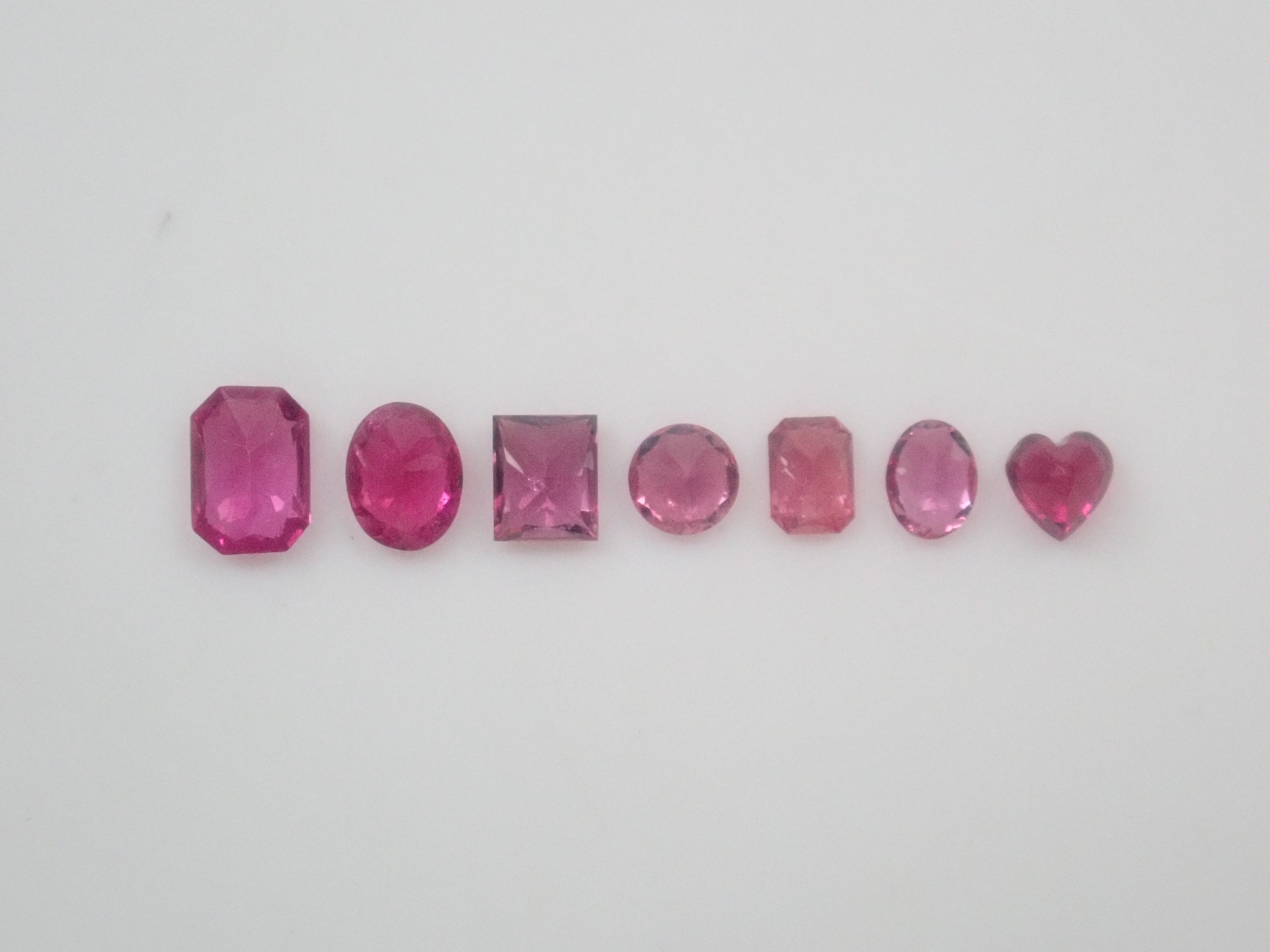 【2/28 22時販売】《限定10石》通常39,800円のピジョンブラッドルビーAIGS鑑別書含む赤色宝石ガチャ《複数購入割引有》