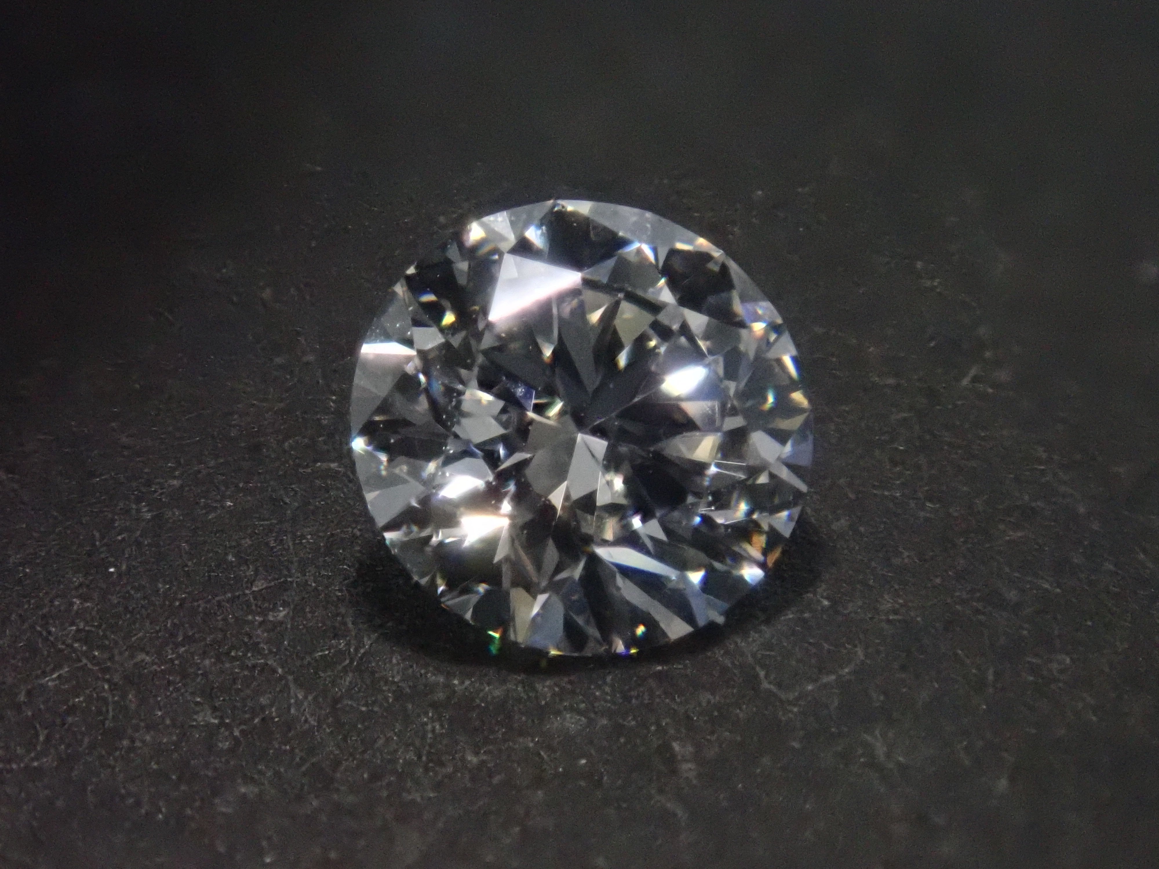 【32501762掲載】ラボグロウンダイヤモンド(合成ダイヤモンド) 0.550ctルース(D, IF, IDEAL)