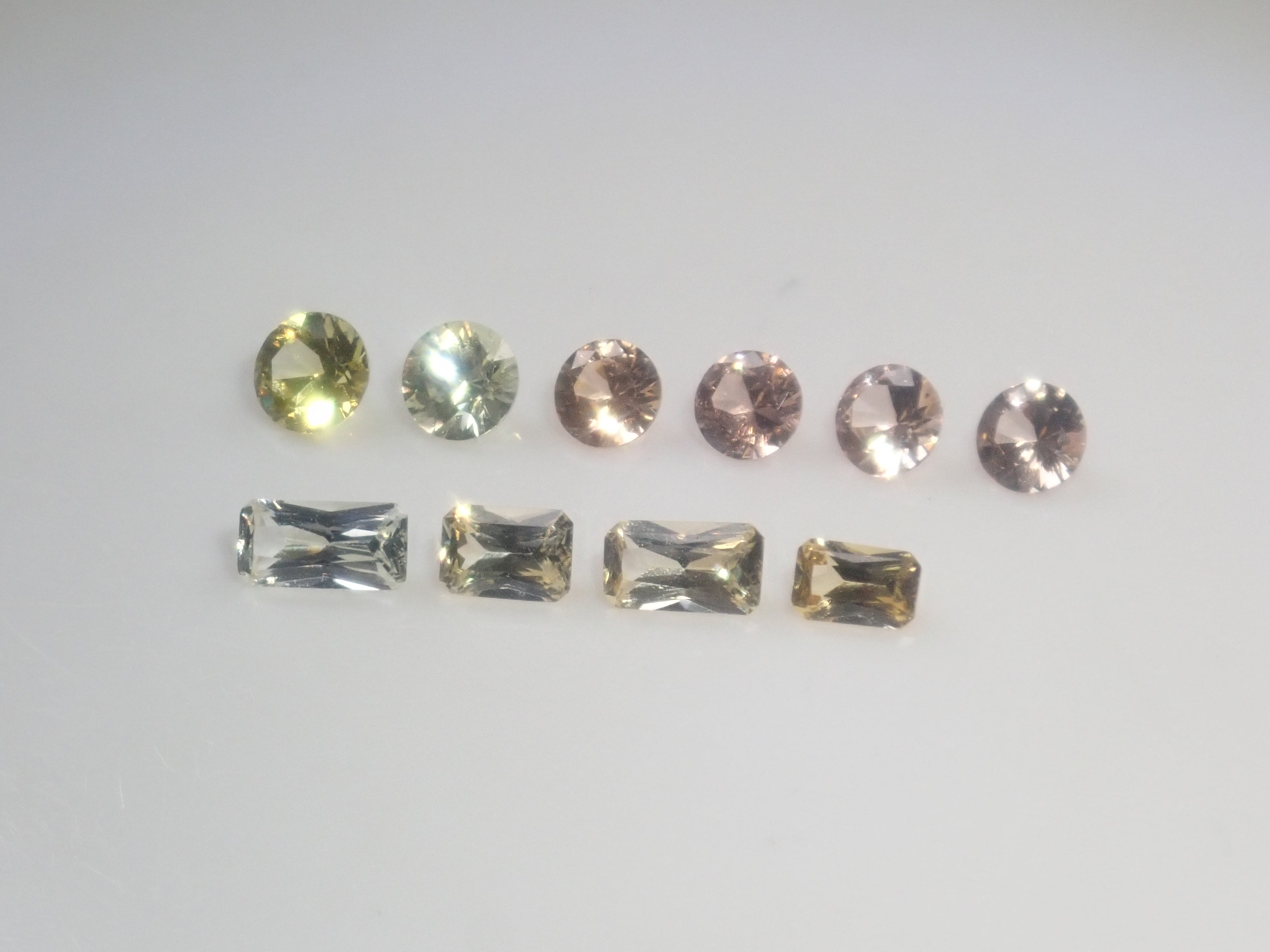 【2/28 22時販売】《限定10石》通常39,800円のピジョンブラッドルビーAIGS鑑別書含む赤色宝石ガチャ《複数購入割引有》