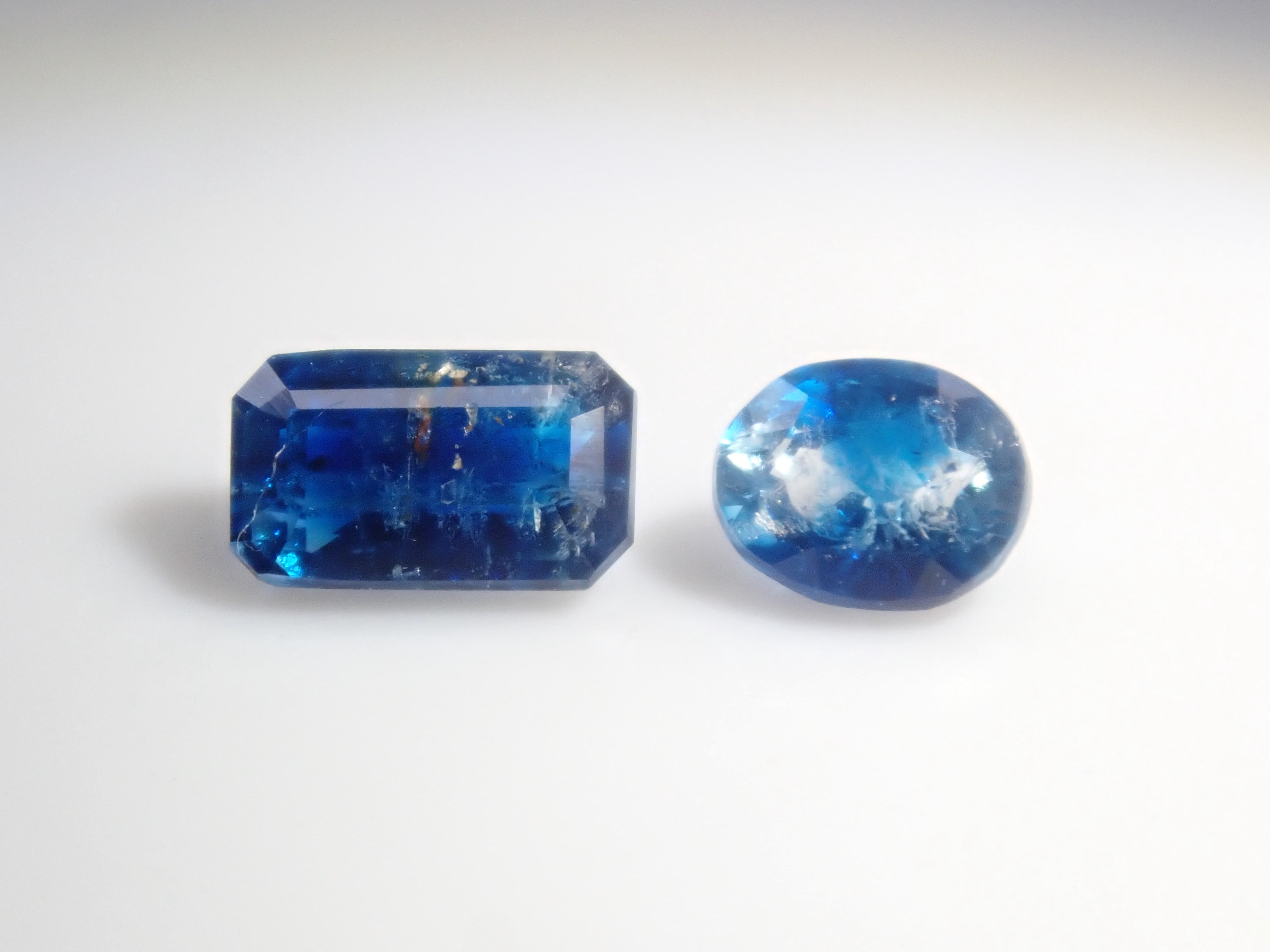【10/12 22時販売】《限定10石》ブルー石ガチャ(ブラジル産パライバトルマリン0.088ct、ジンバブエ産ユークレース、コバルトガーナイト)《複数購入割引有》