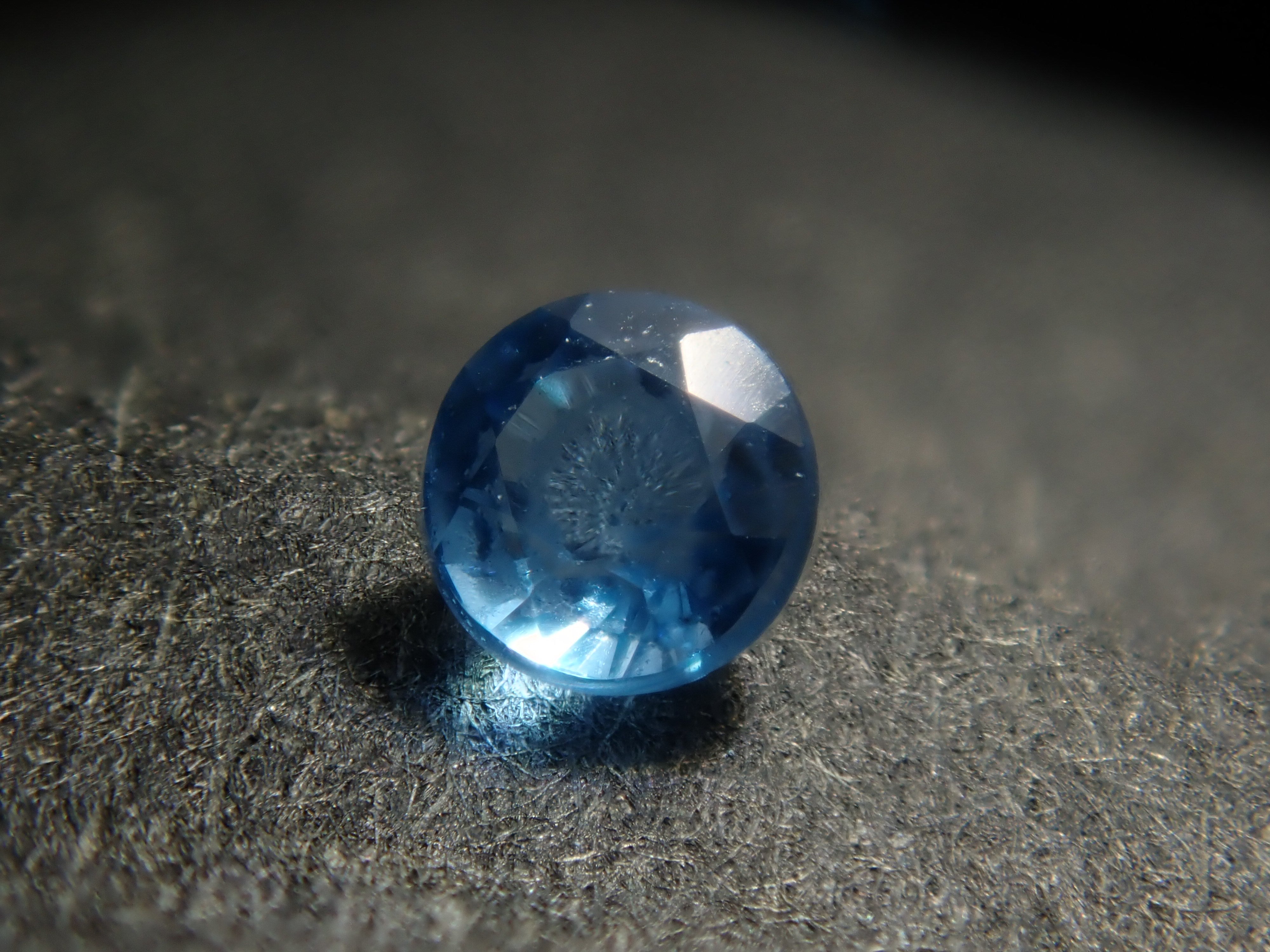 【10/12 22時販売】《限定10石》ブルー石ガチャ(ブラジル産パライバトルマリン0.088ct、ジンバブエ産ユークレース、コバルトガーナイト)《複数購入割引有》