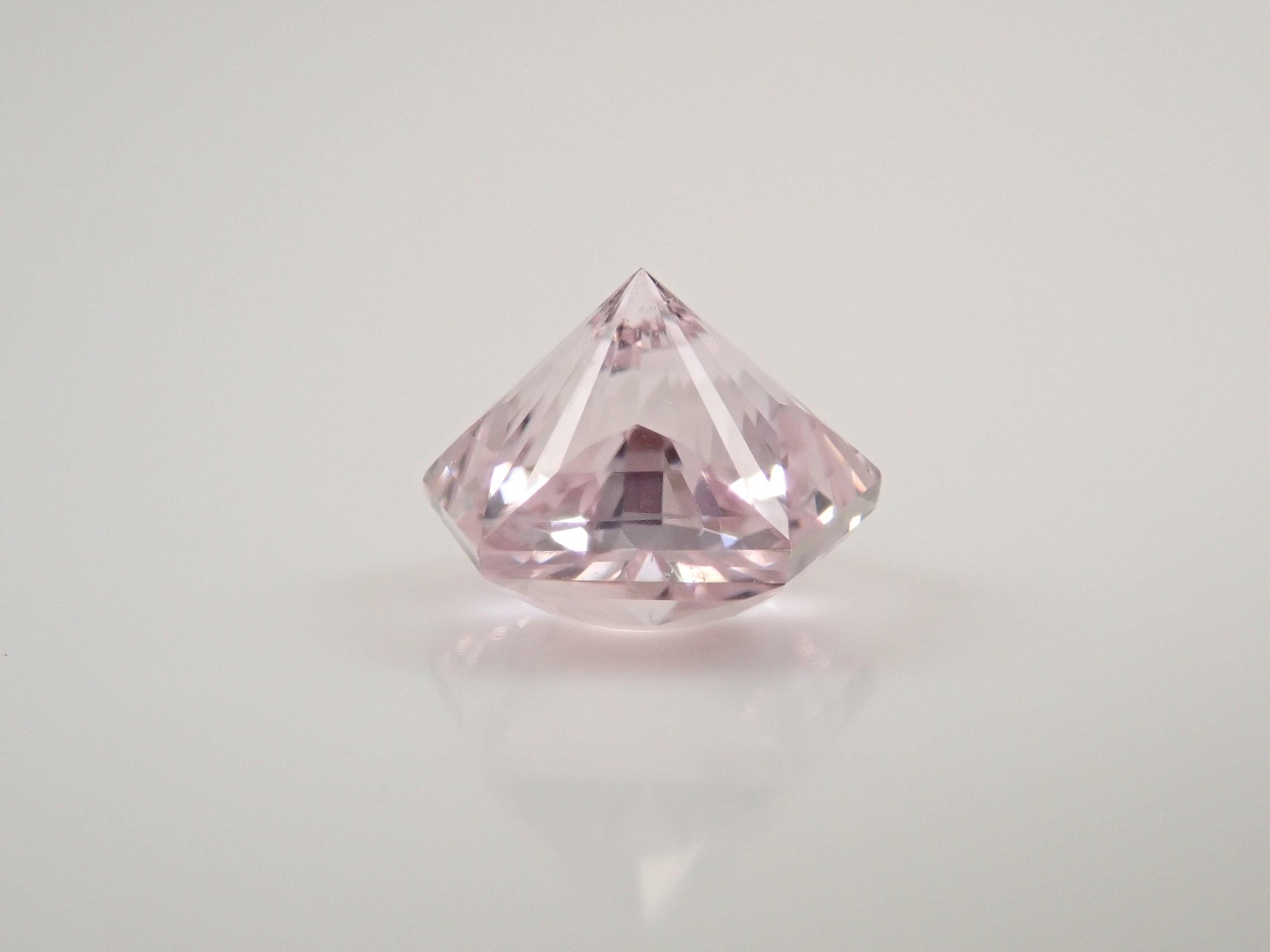 【1/23 22時販売】アフガニスタン産クンツァイト 0.971ctルース