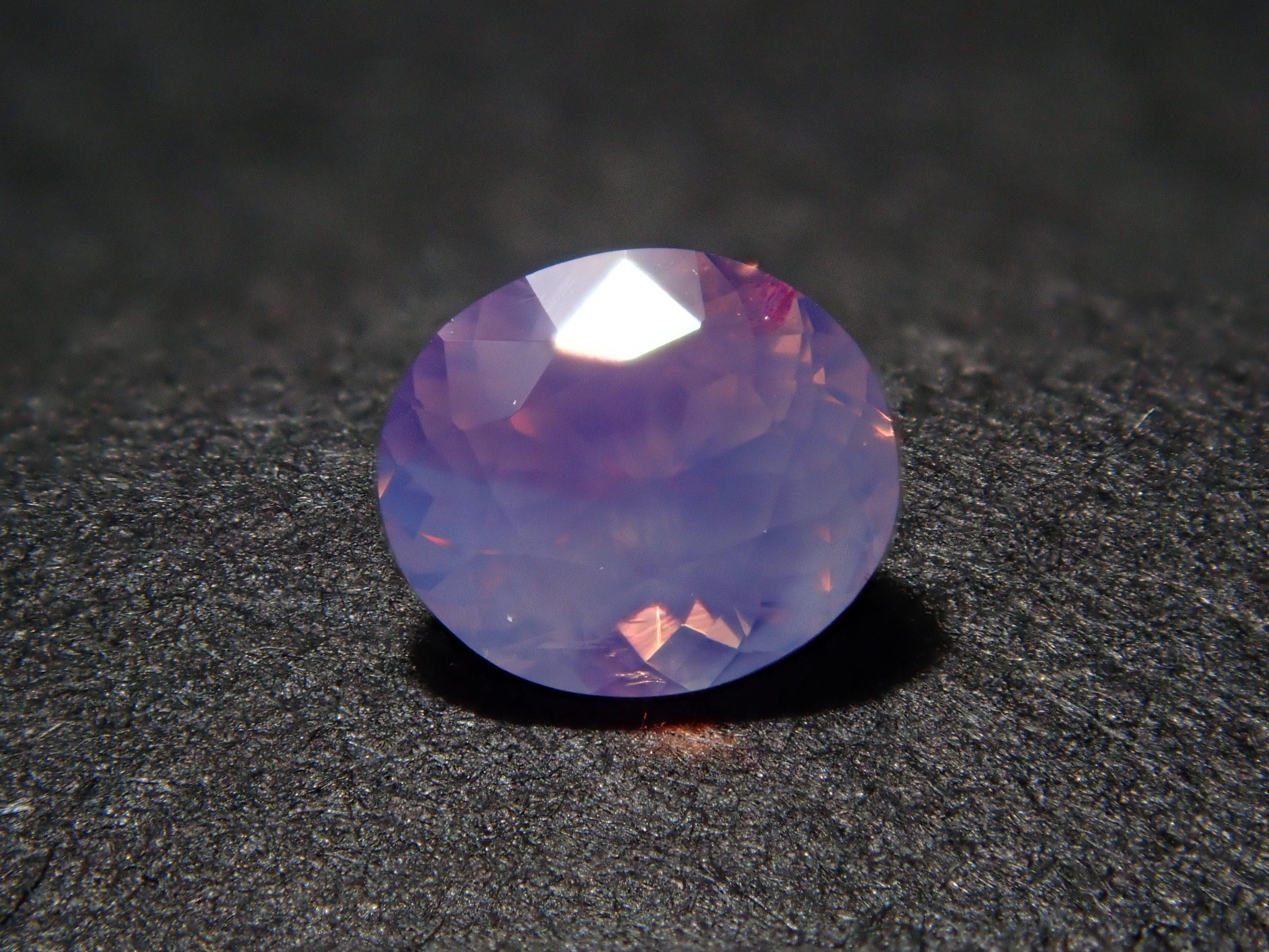 【1/23 22時販売】ベトナム産非加熱シルキーピンクサファイア 0.218ctルース