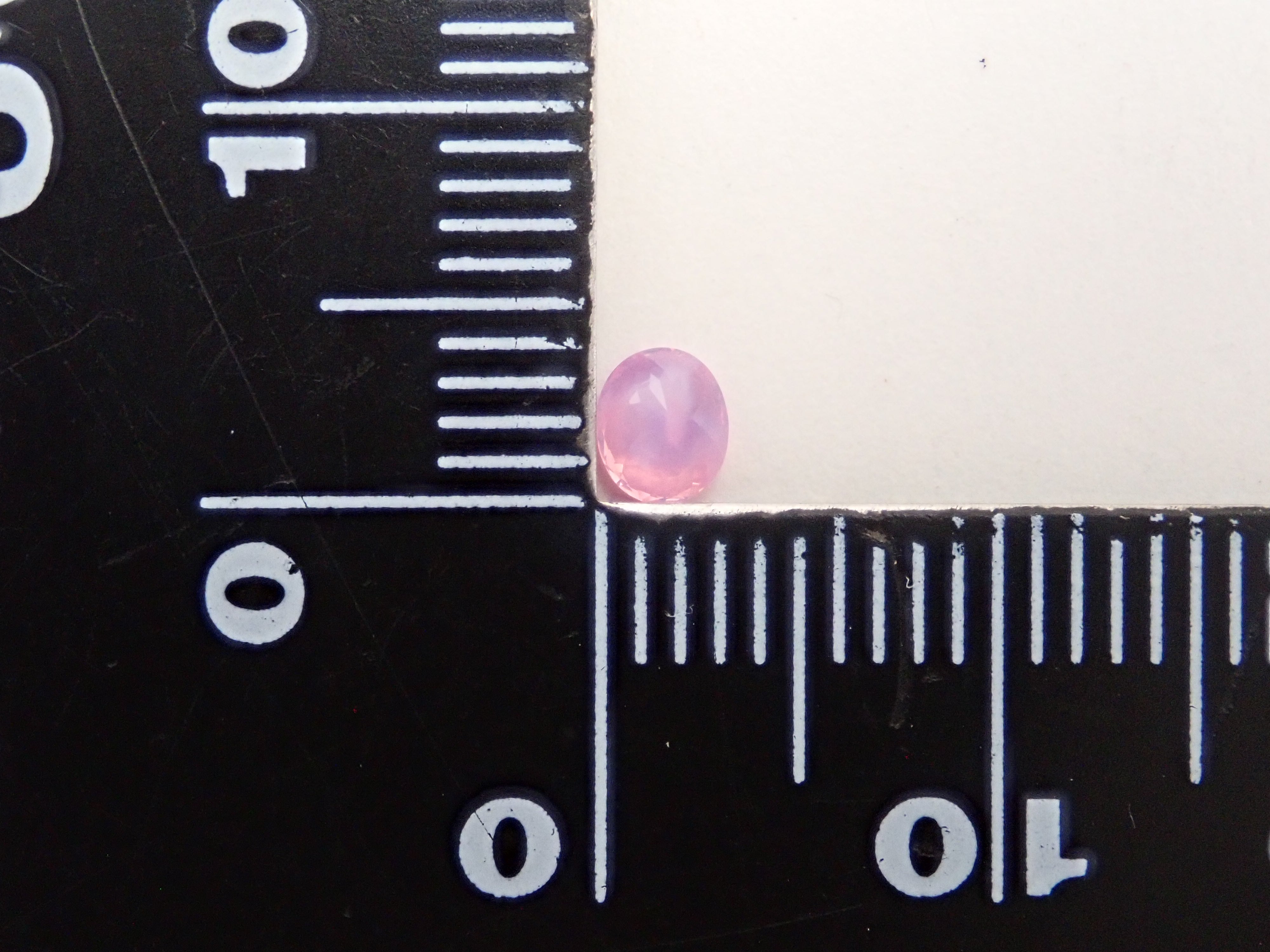 【1/27 22時販売】ベトナム産非加熱シルキーピンクサファイア 0.291ctルース