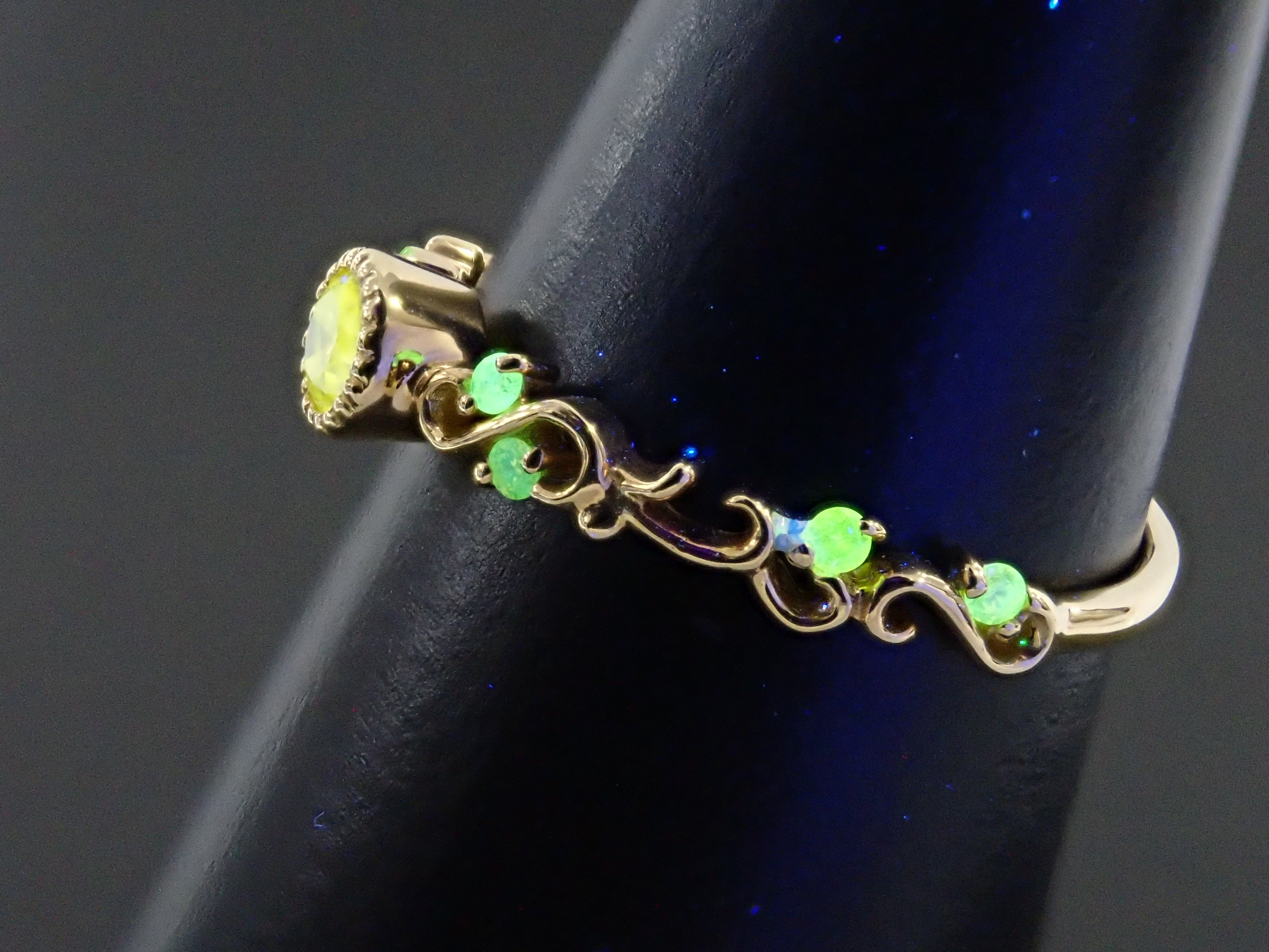 K18YG カメレオンダイヤモンド 0.142ct リング
