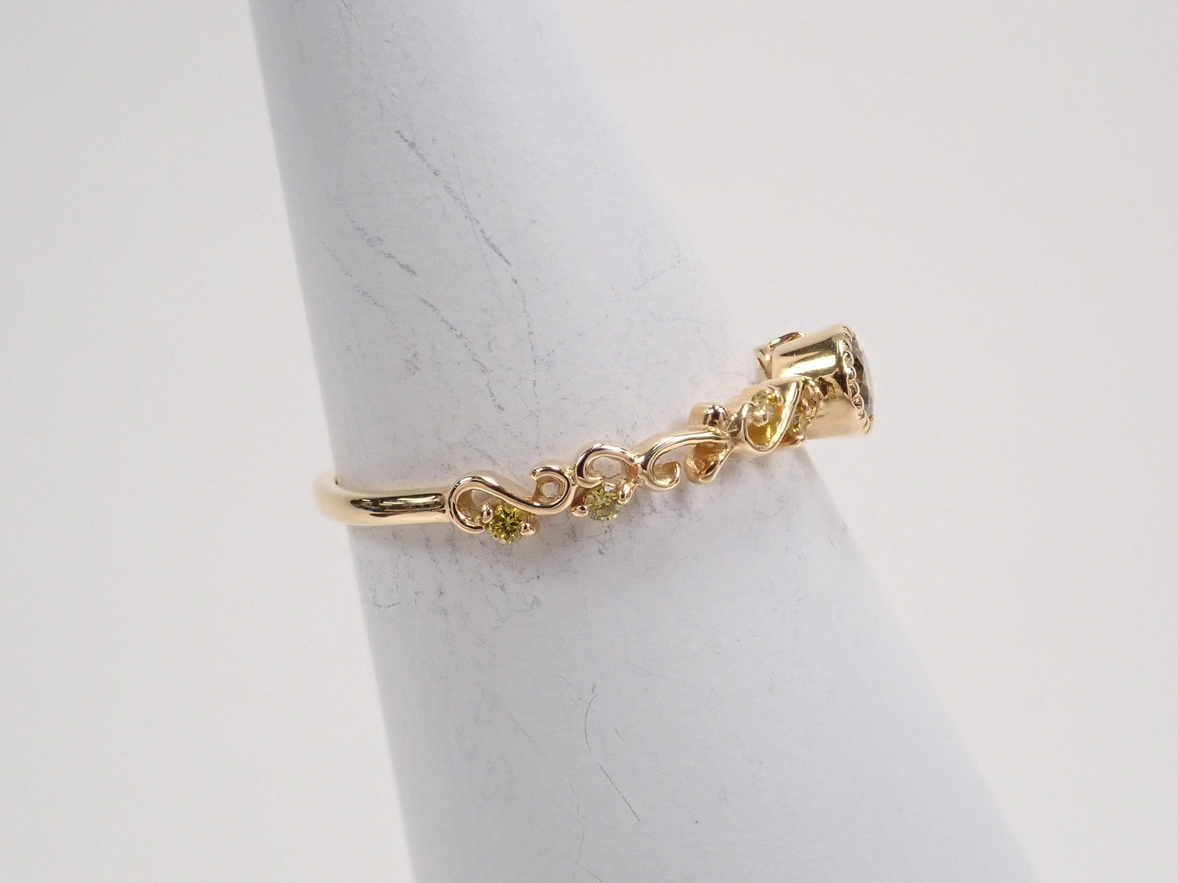 K18YG カメレオンダイヤモンド 0.142ct リング