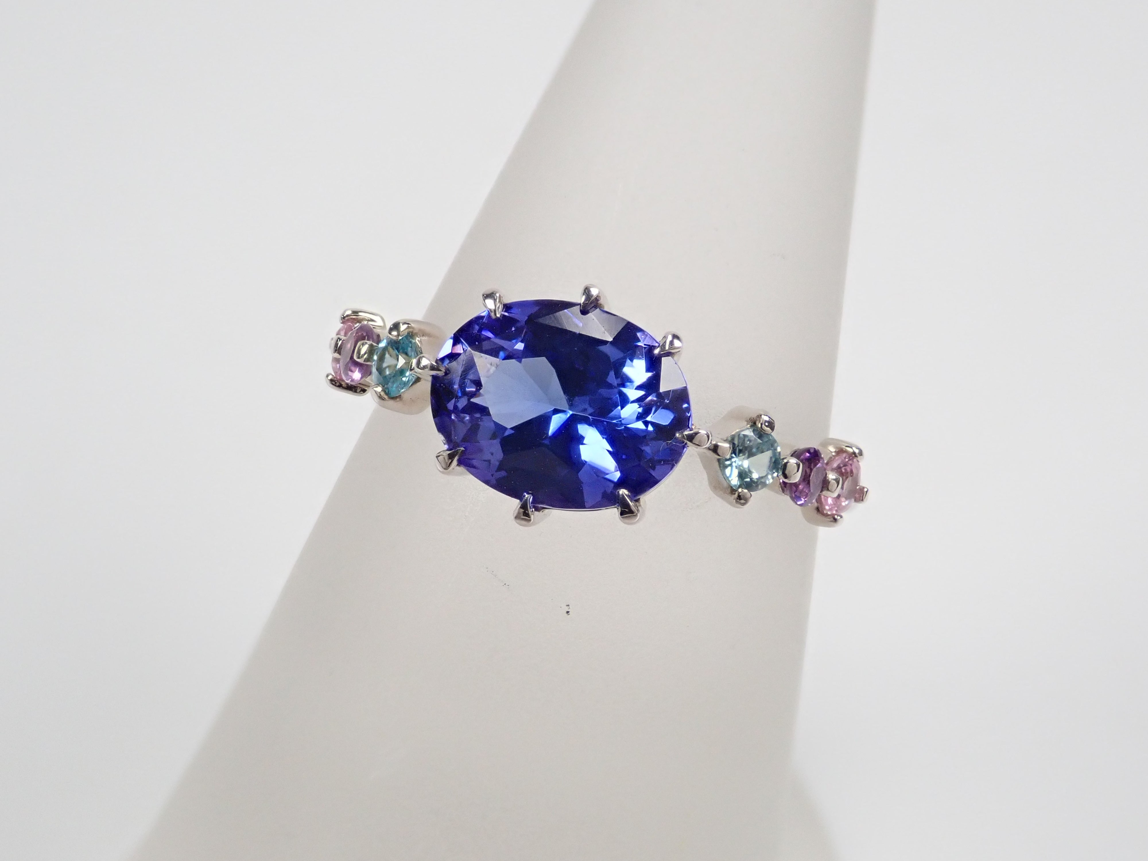 Pt950 タンザナイト 1.357ct リング