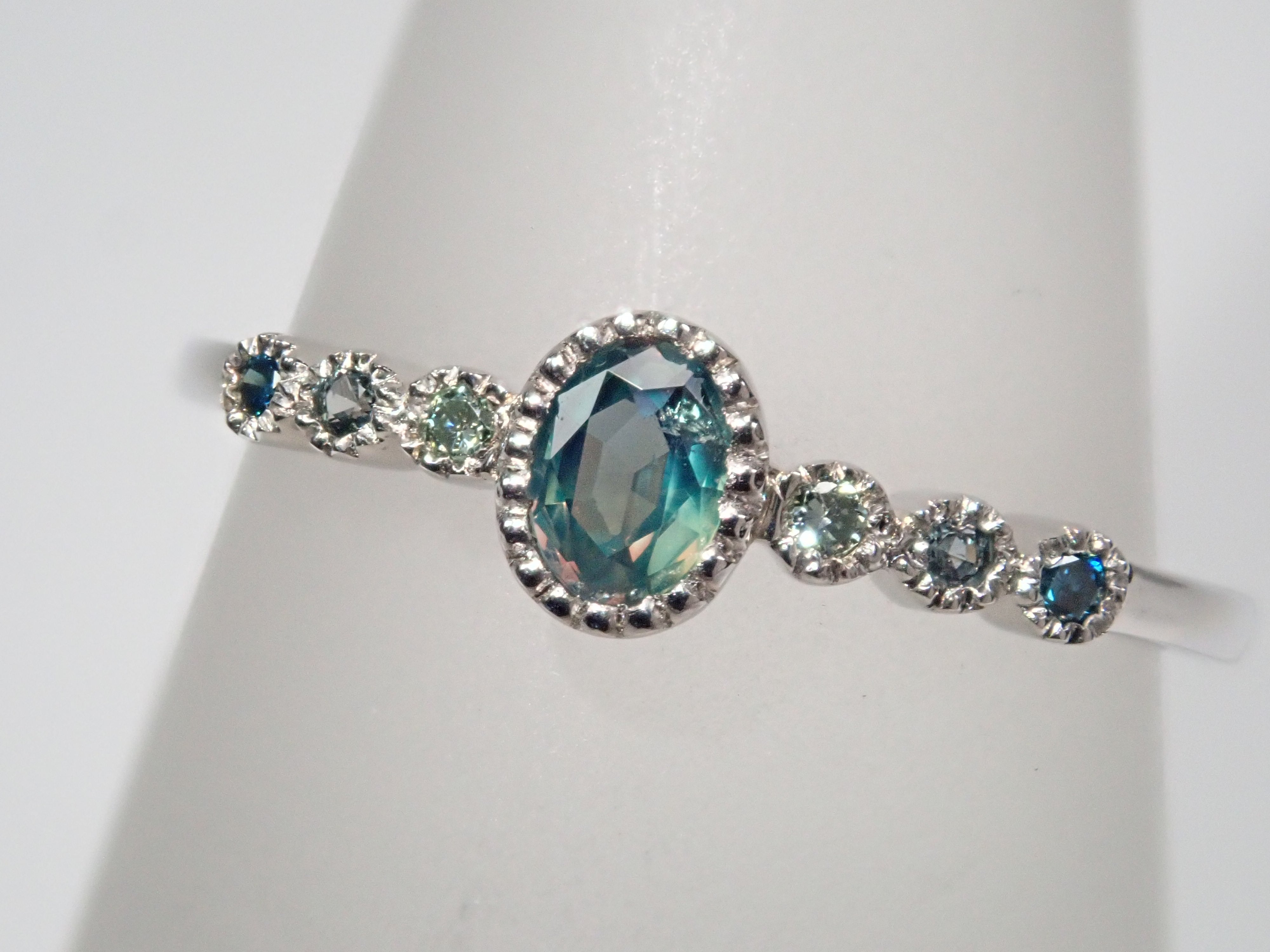 Pt950 ブラジル産アレキサンドライト 0.144ct リング