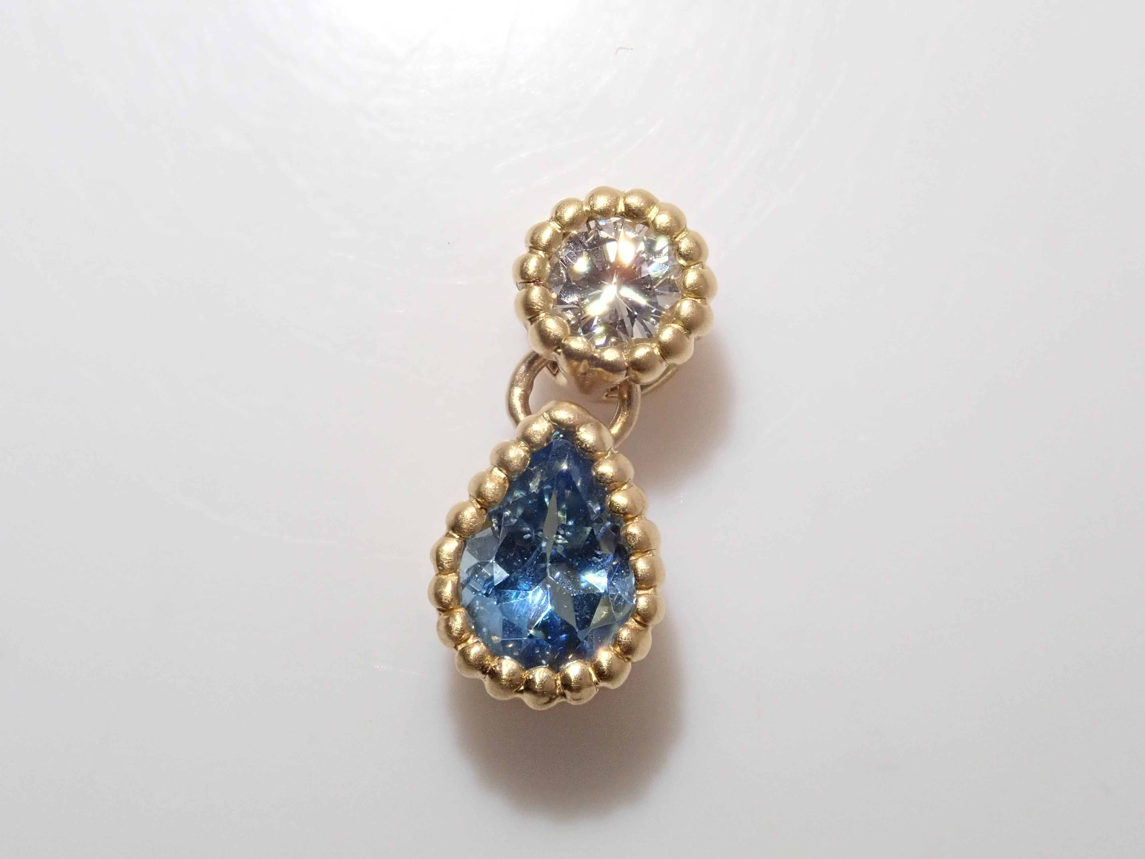 K18YG サンタマリアアクアマリン 0.284ct ペンダントトップ(ネックレストップ)