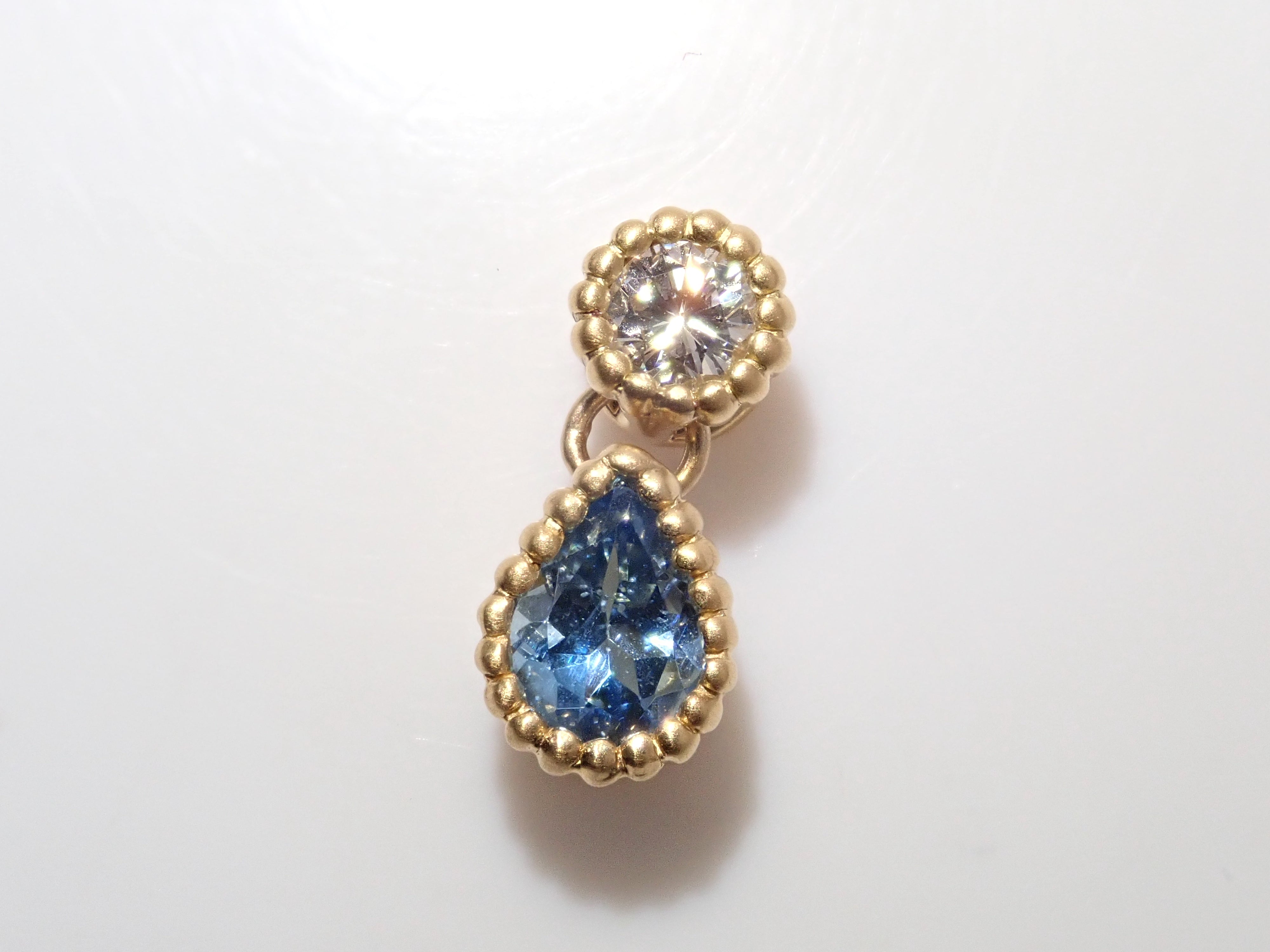 【10/12 22時販売】K18YG ブラジル産サンタマリアアクアマリン 0.284ct ペンダントトップ(ネックレストップ)