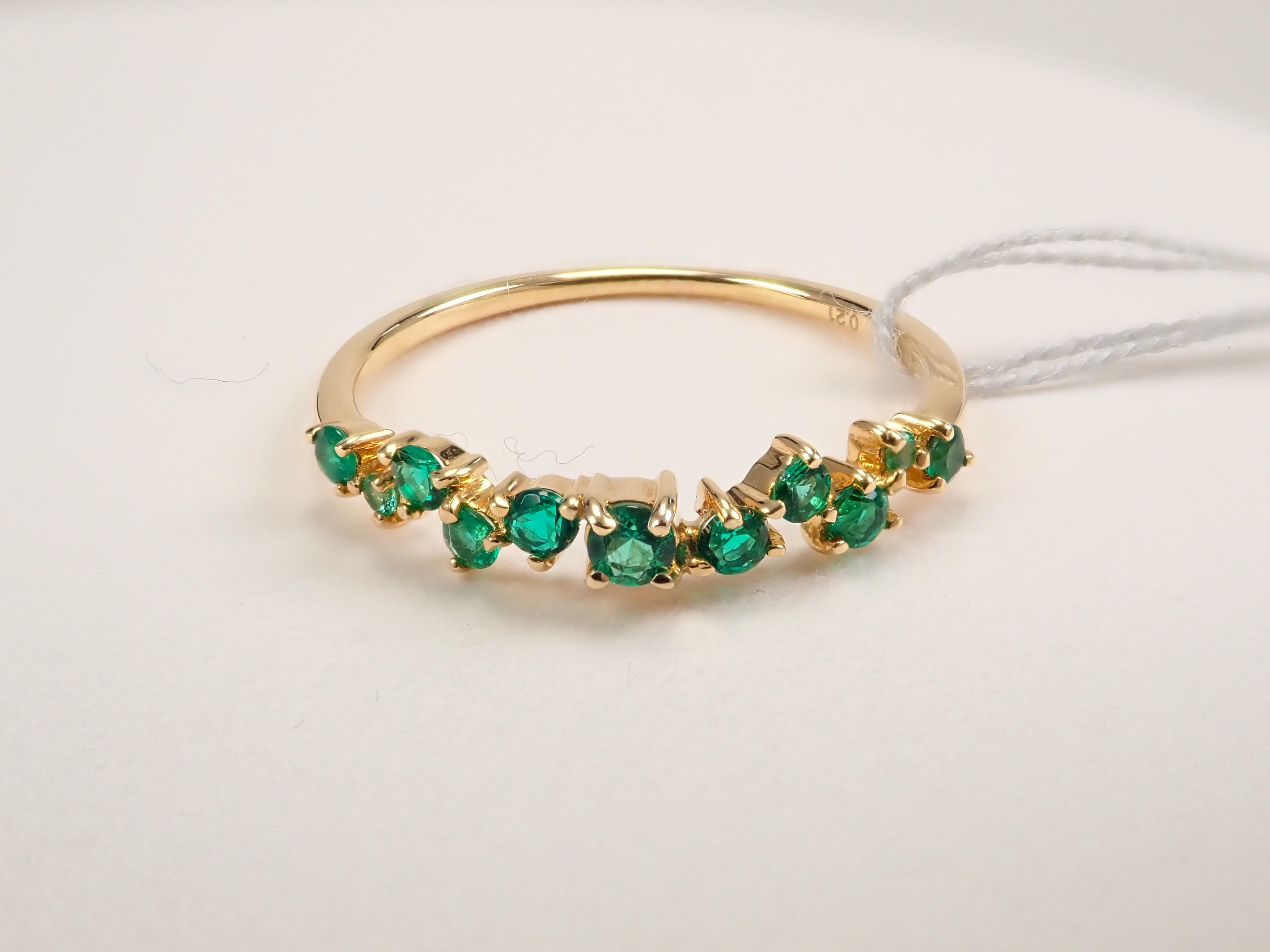 18K Yellow Gold Colombian Emerald Ring