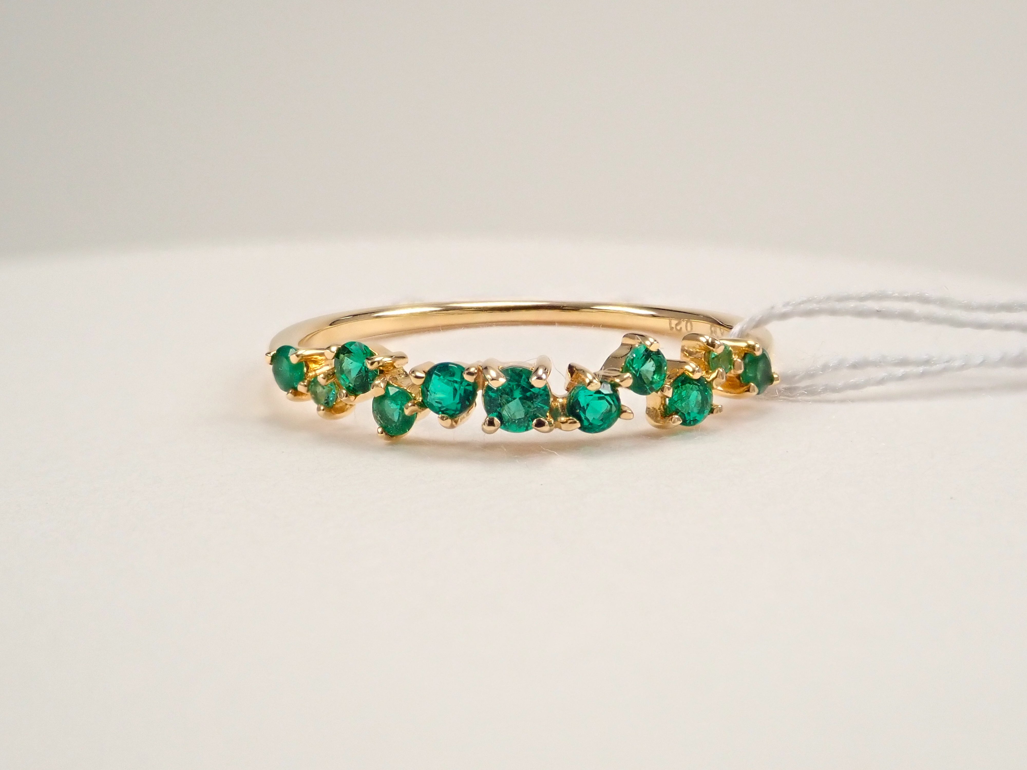 18K Yellow Gold Colombian Emerald Ring