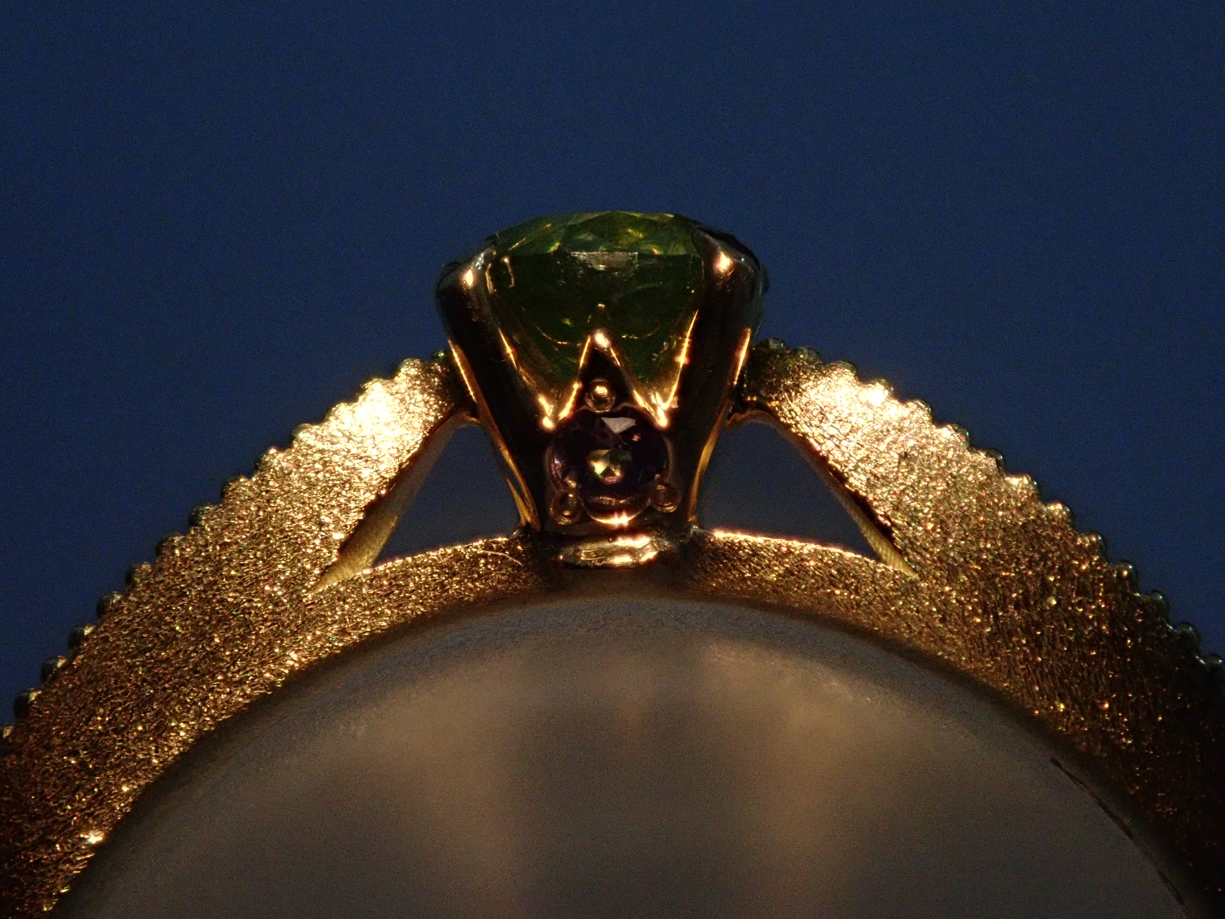 【抽獎活動 0201_07】18K黃金俄羅斯翠榴石(馬尾紋認證)0.382克拉戒指