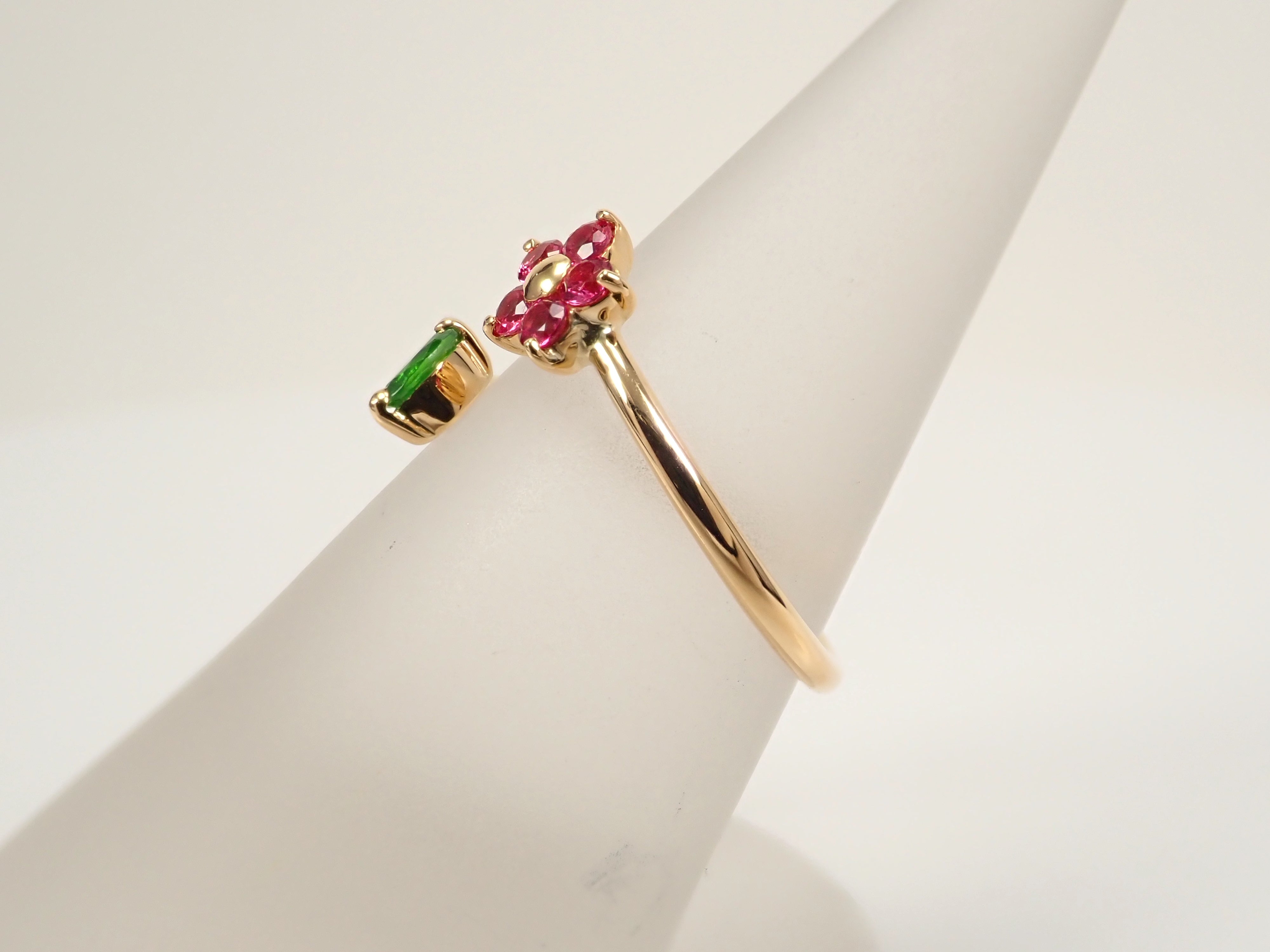 【抽選販売0123_05】K18YG ロシア産デマントイドガーネット(ホーステール認む) 0.141ct・ミャンマー産スピネルリング