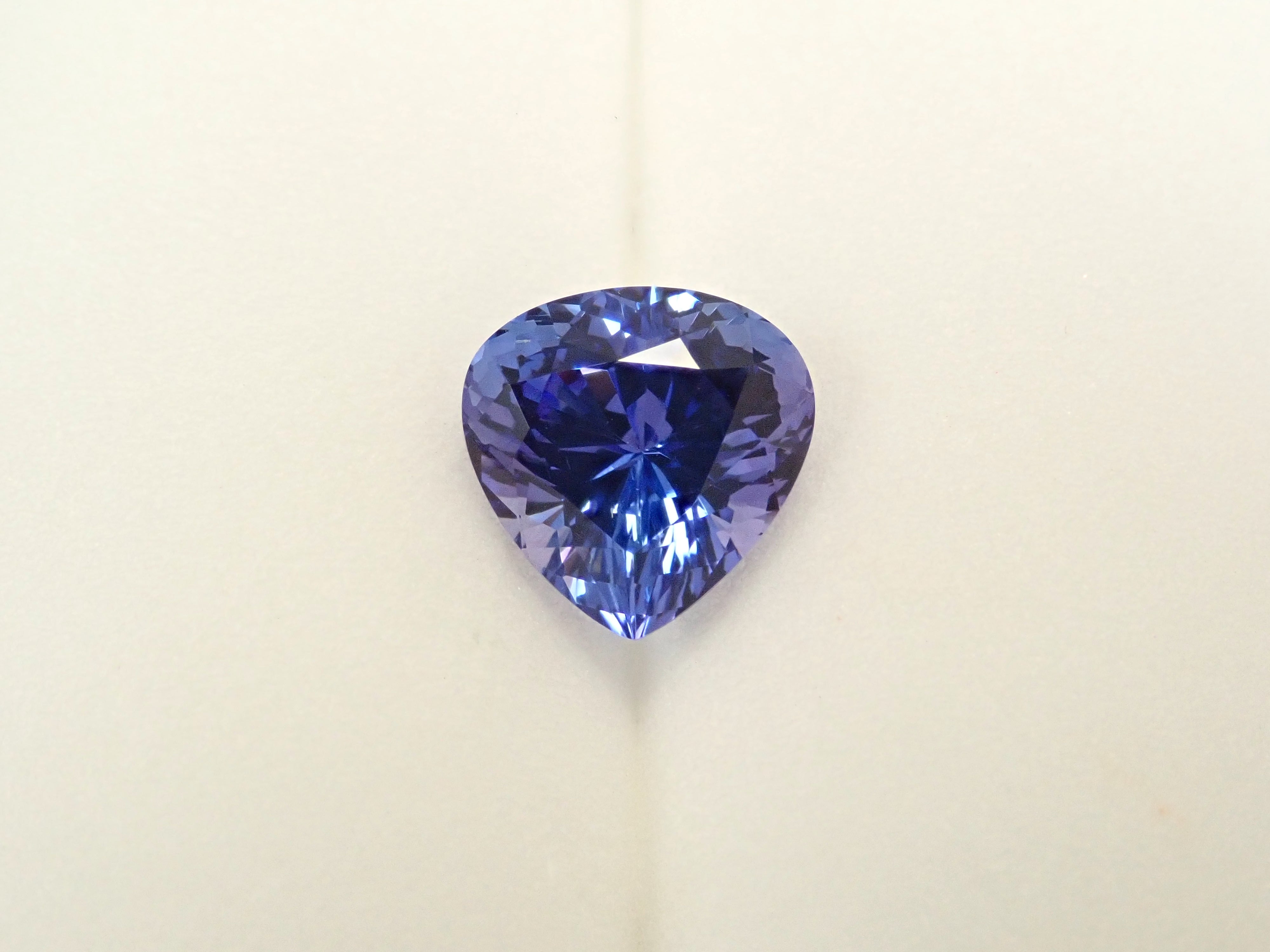 【1月11日 22:00 特價】坦尚尼亞產坦桑石 2.777克拉 裸石