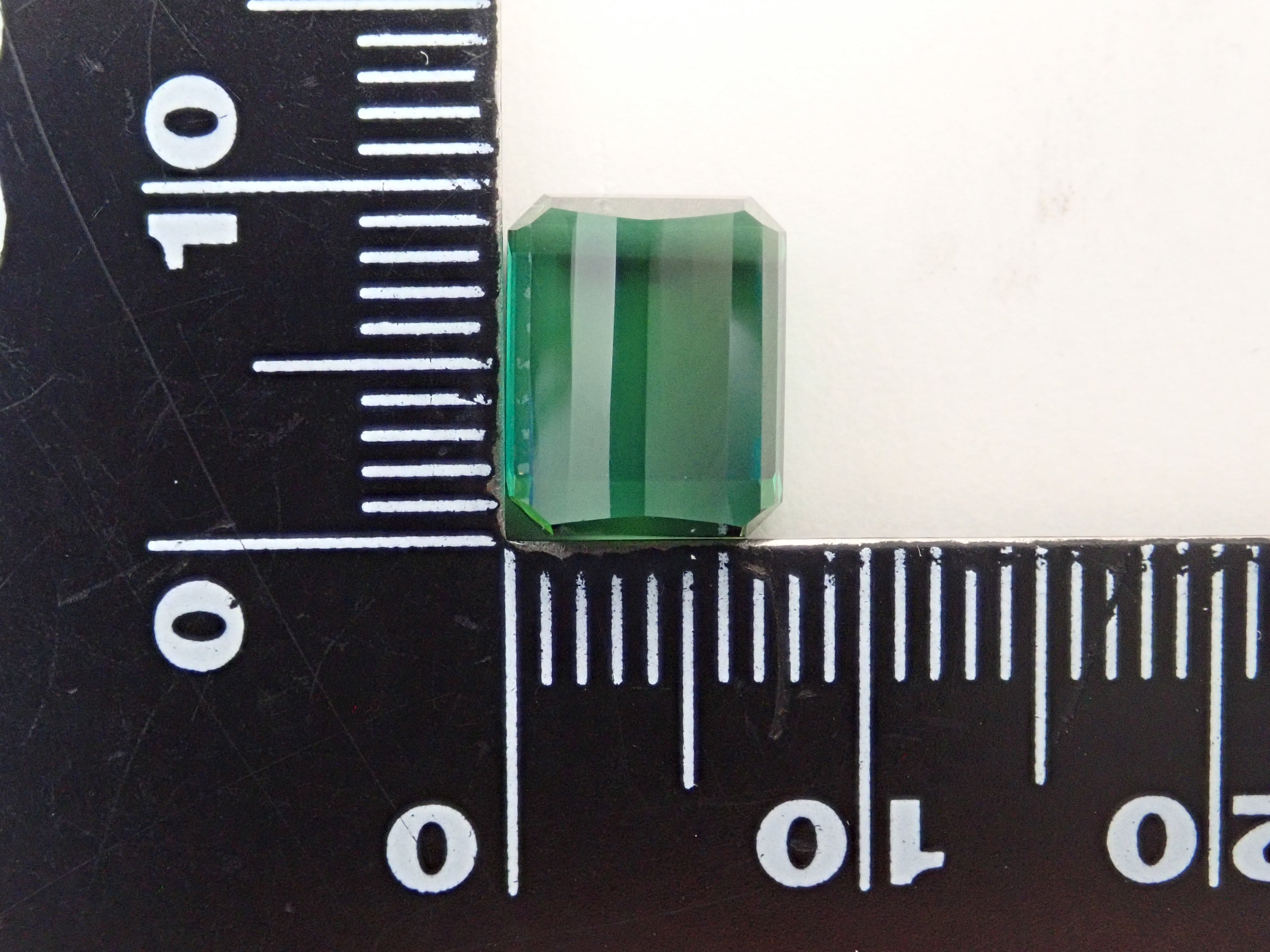 【1/11 22時販売】ブラジル産グリーントルマリン 4.345ctルース