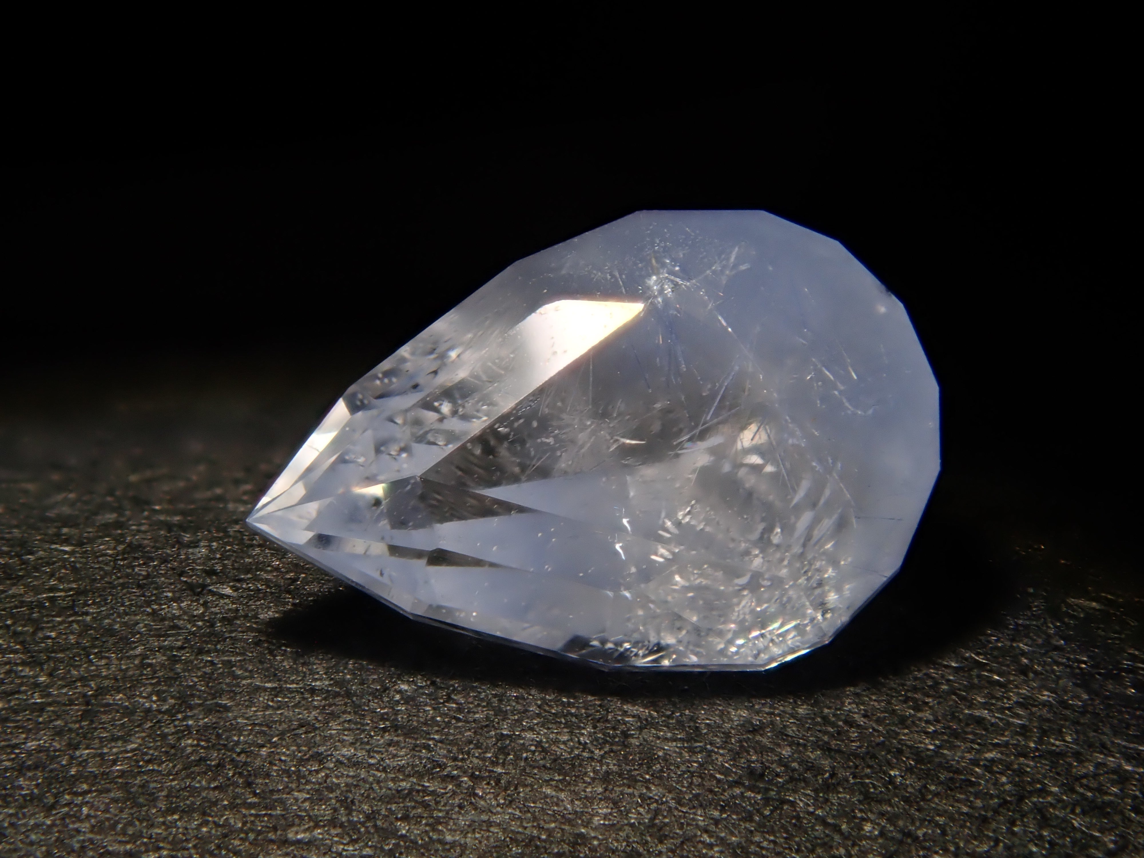 【1/11 22時販売】ブラジル産デュモルチェライトインクォーツ 0.382ctルース