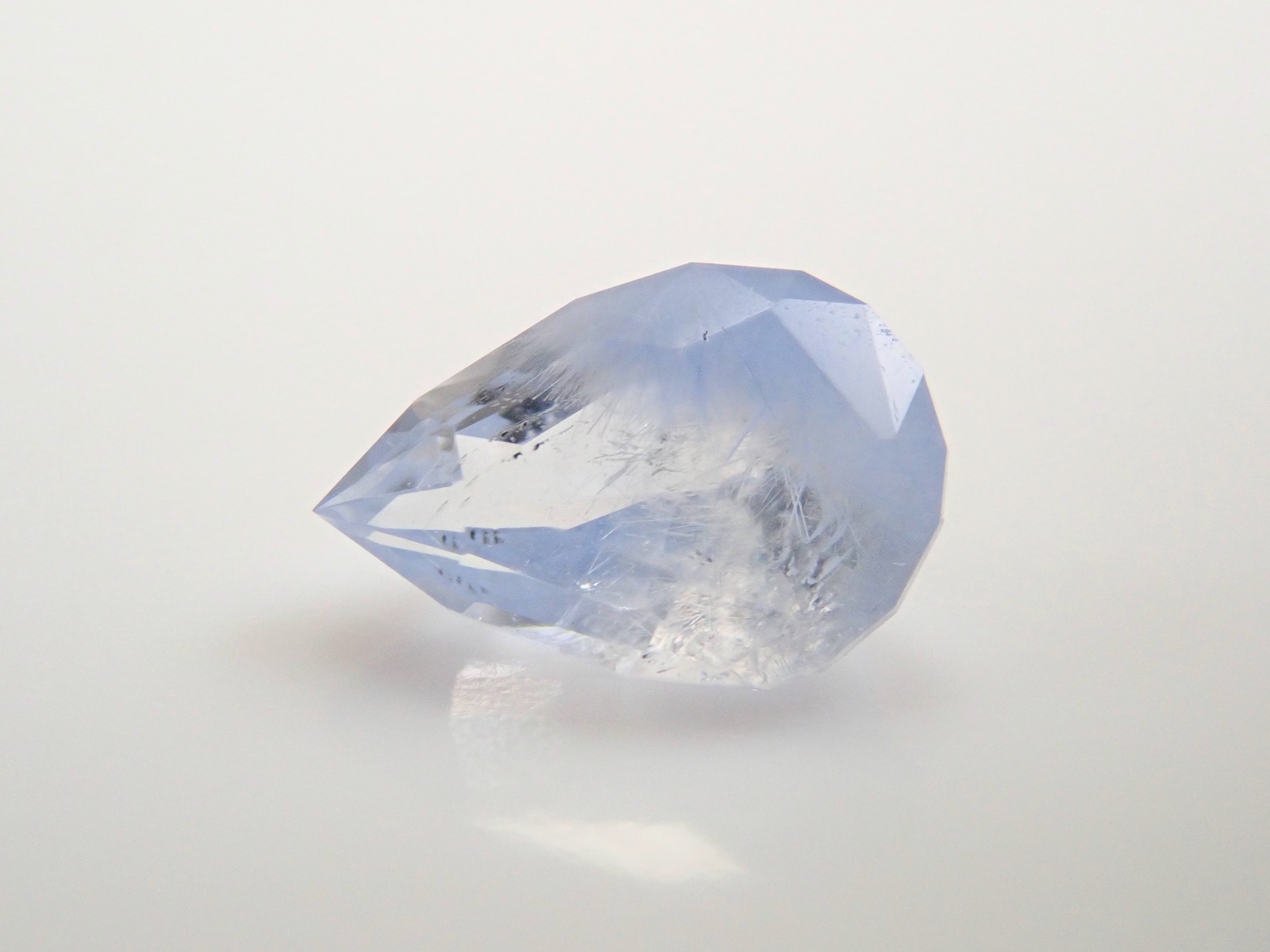 【1/11 22時販売】ブラジル産デュモルチェライトインクォーツ 0.382ctルース