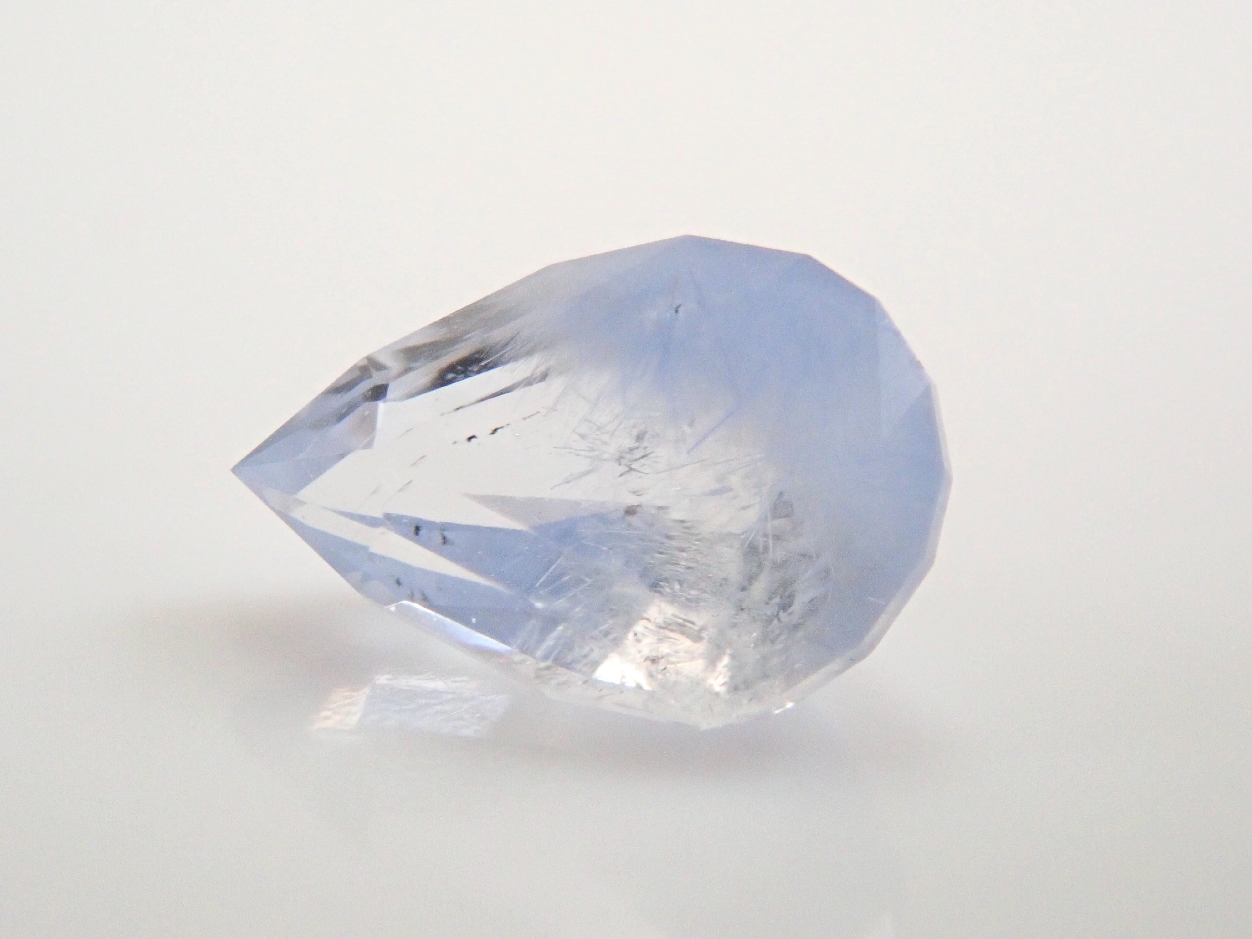 【1/11 22時販売】ブラジル産デュモルチェライトインクォーツ 0.382ctルース