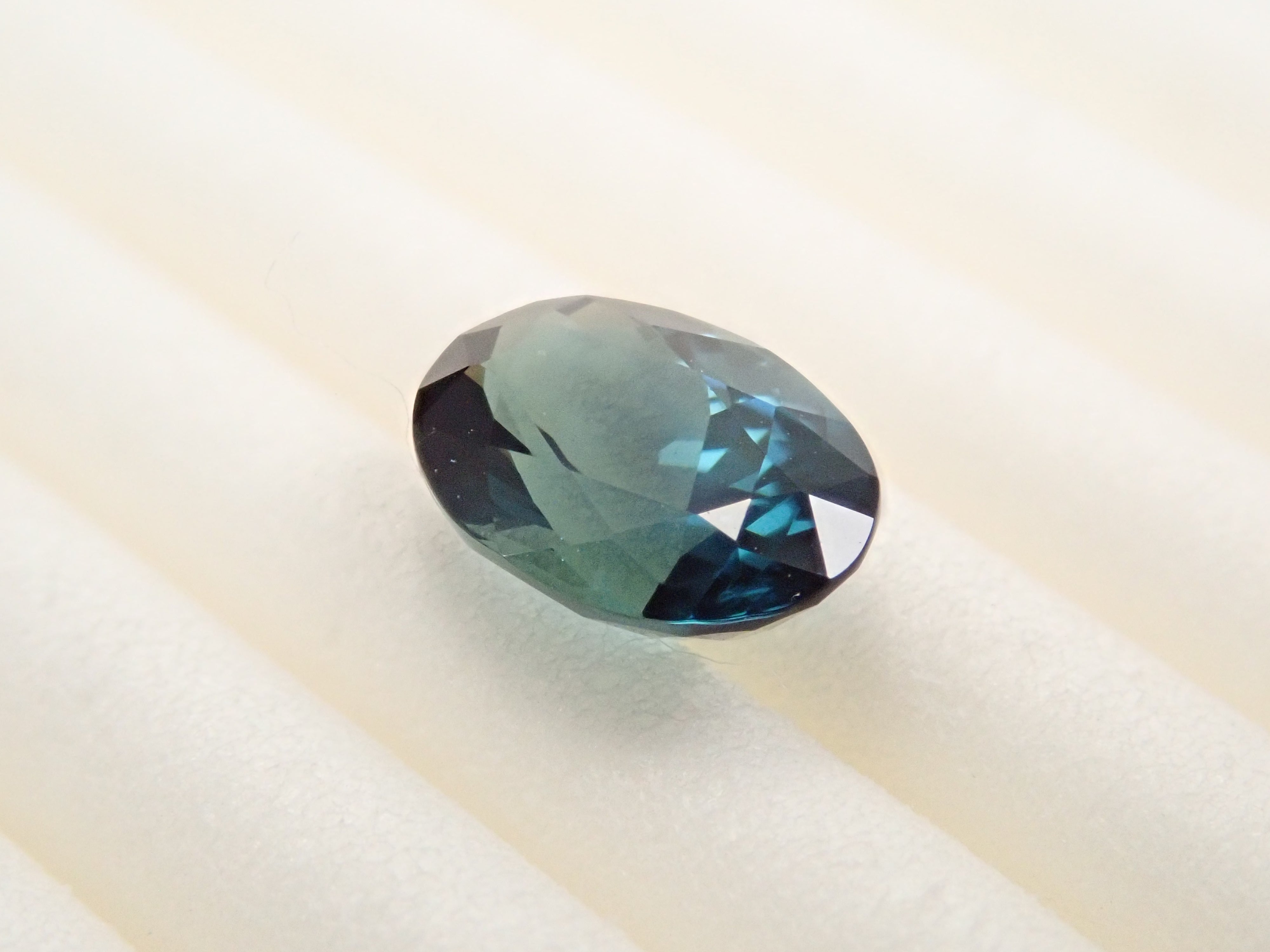 【1/11 22時販売】ブラジル産ブルートルマリン 0.827ctルース