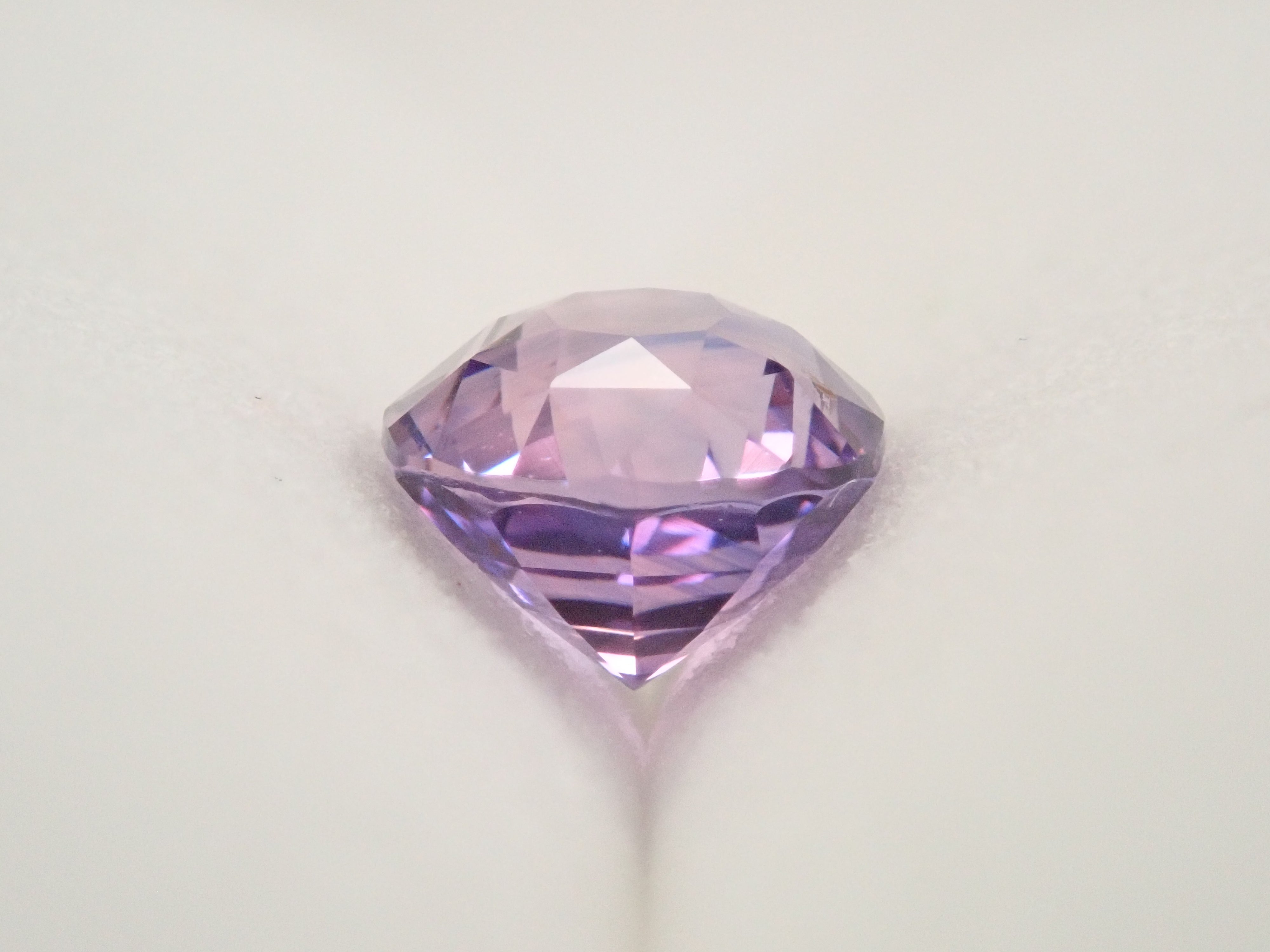 未加熱的馬達加斯加紫色藍寶石 1.170克拉 散裝 GIT