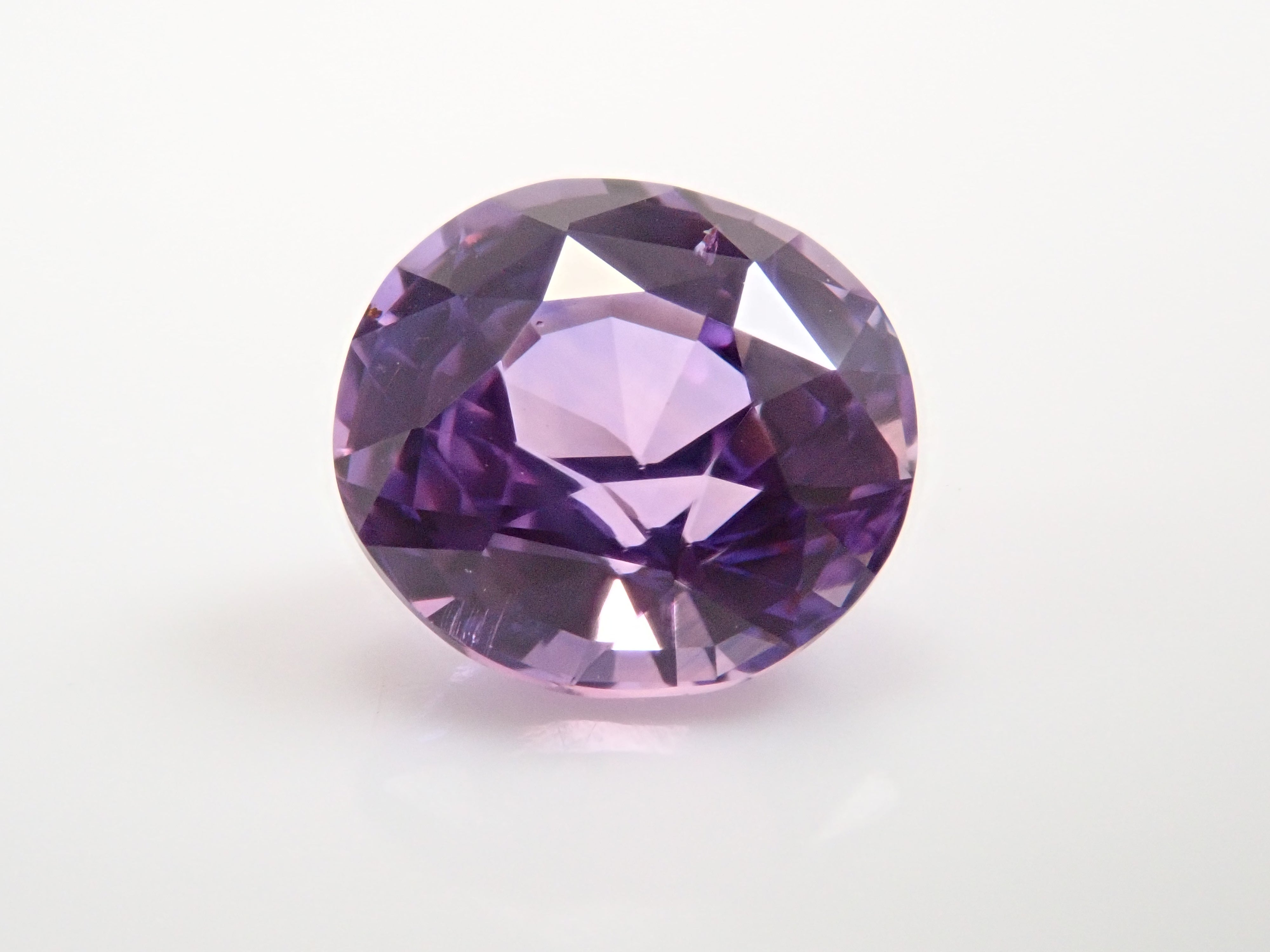 未加熱的馬達加斯加紫色藍寶石 1.170克拉 散裝 GIT