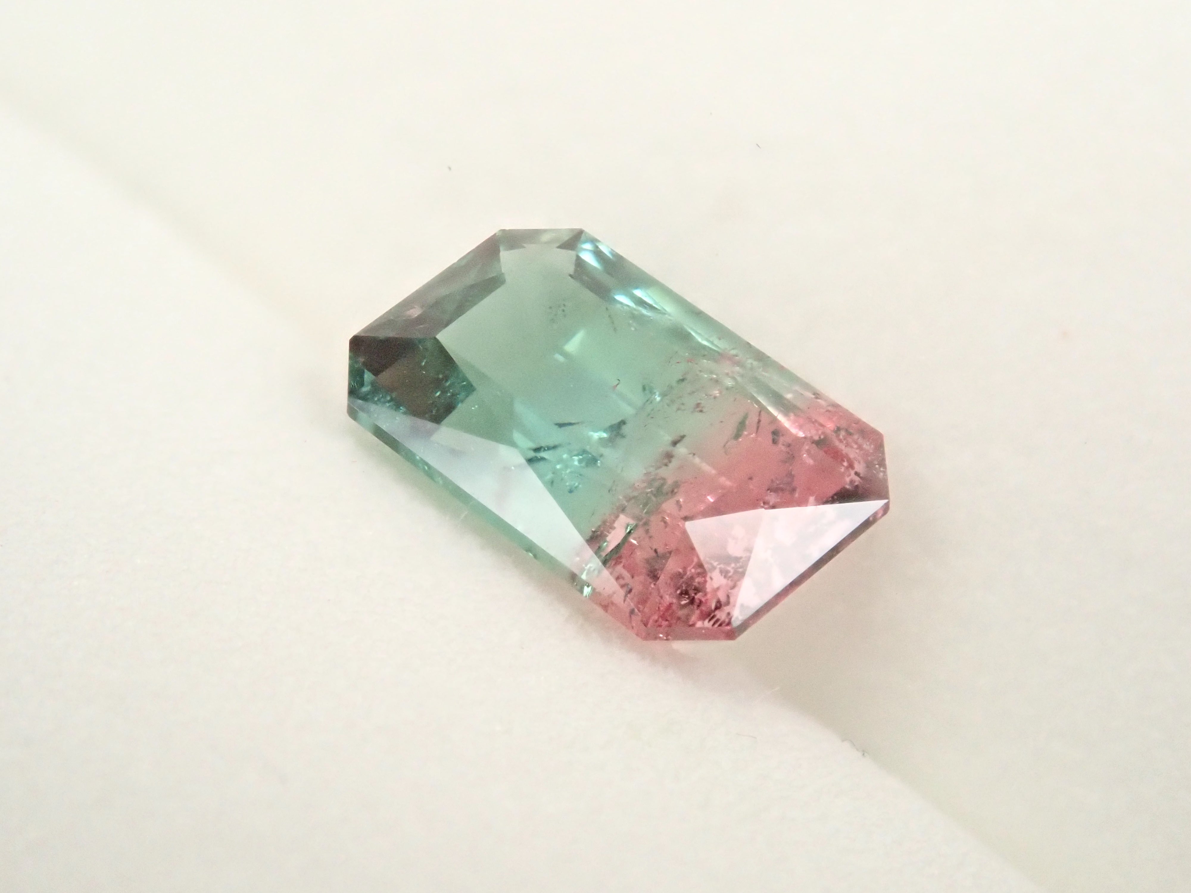 【1/17 22時販売】ブラジル産バイカラートルマリン 1.016ctルース