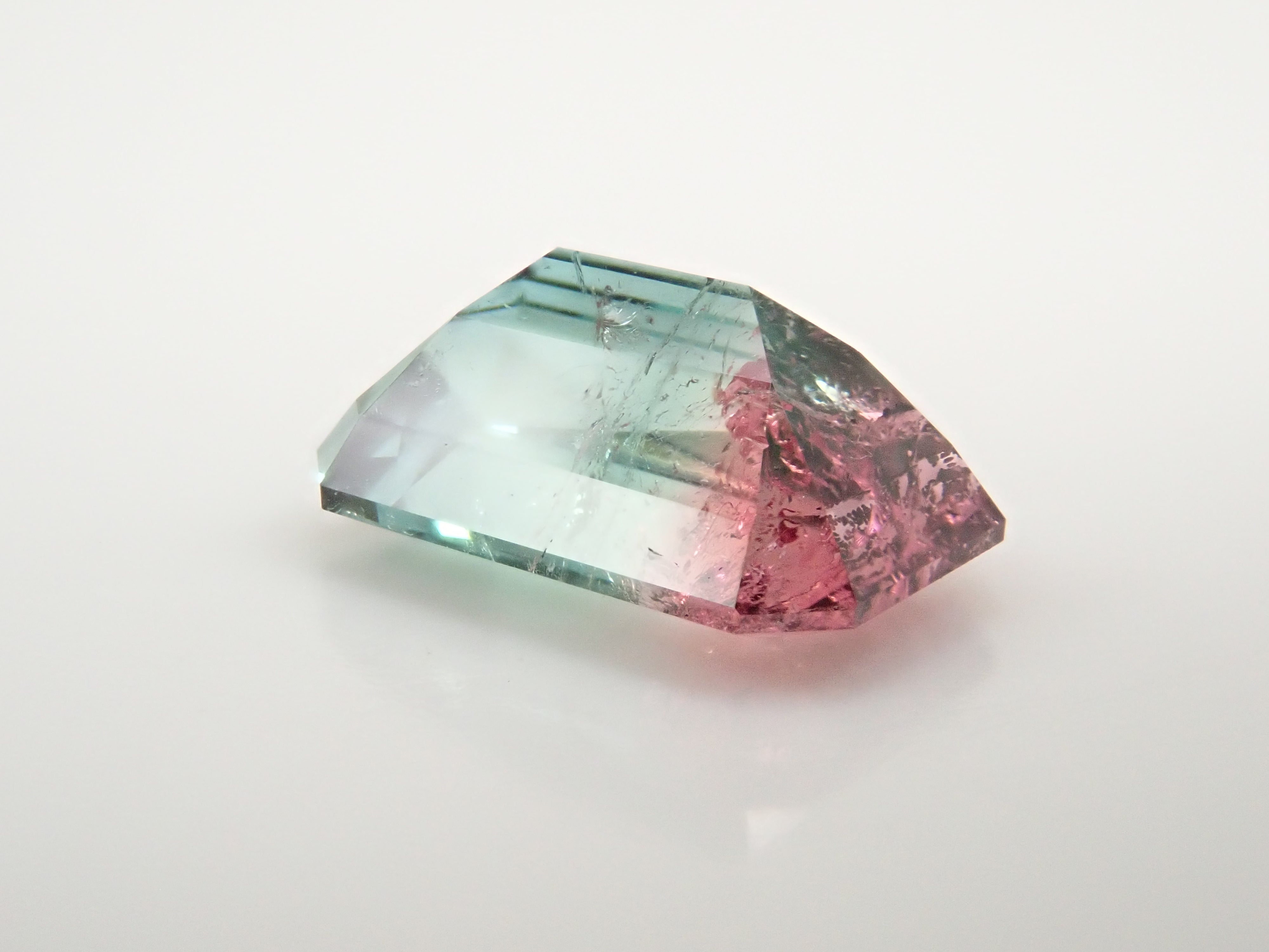 【1/17 22時販売】ブラジル産バイカラートルマリン 1.016ctルース