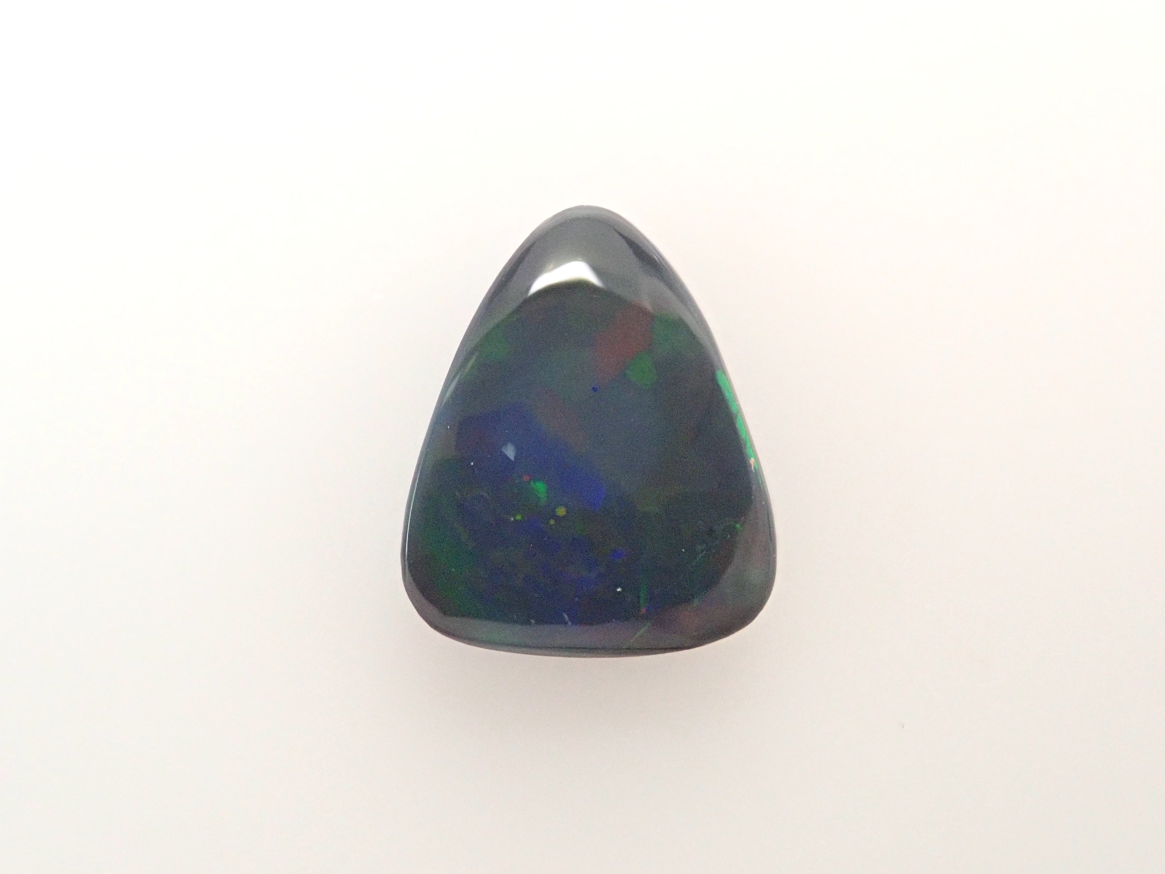 【1/17 22時販売】オーストラリア産ブラックオパール 0.758ctルース