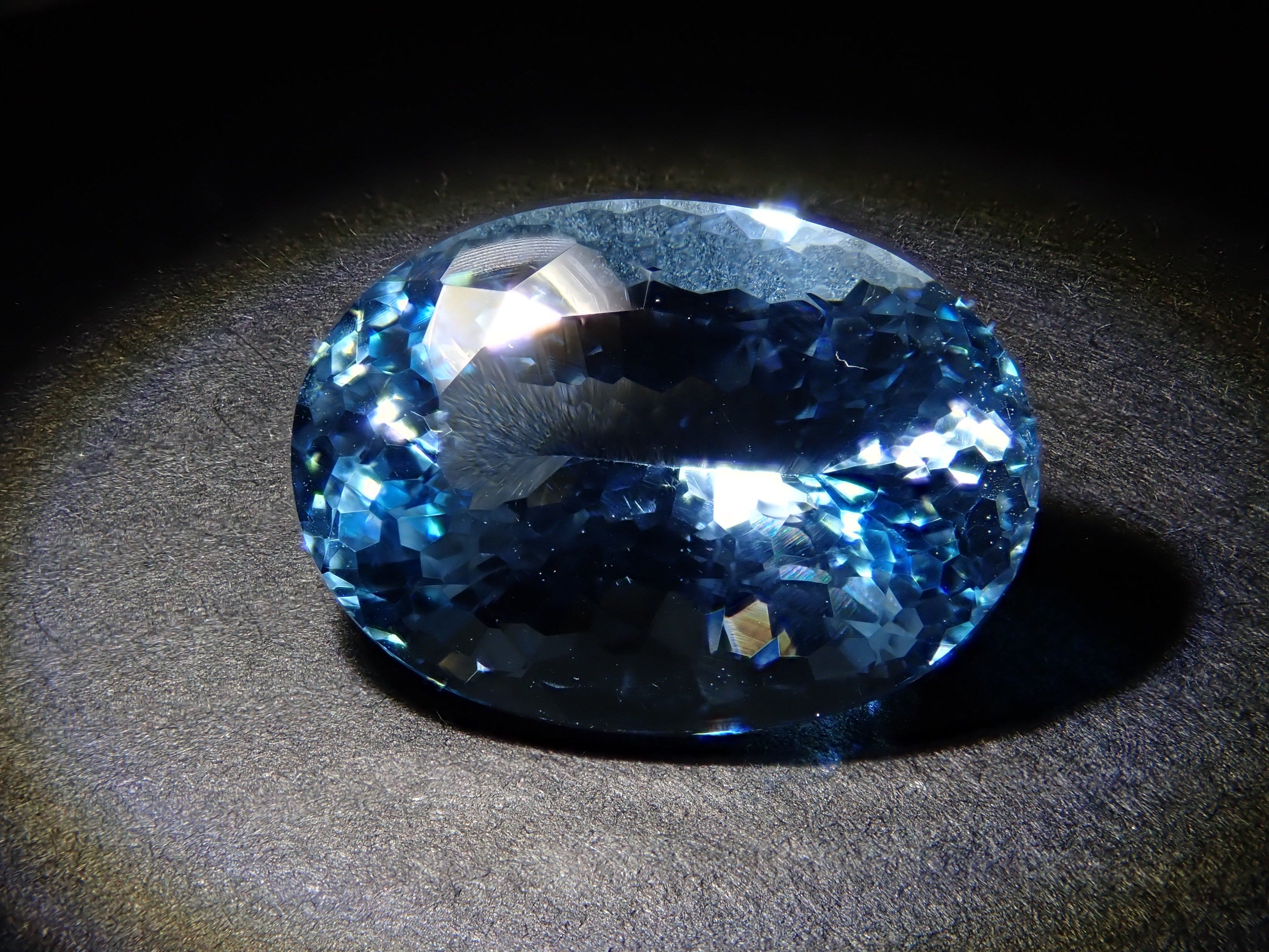 【1/21 22時販売】ブラジル産アクアマリン 6.294ctルース