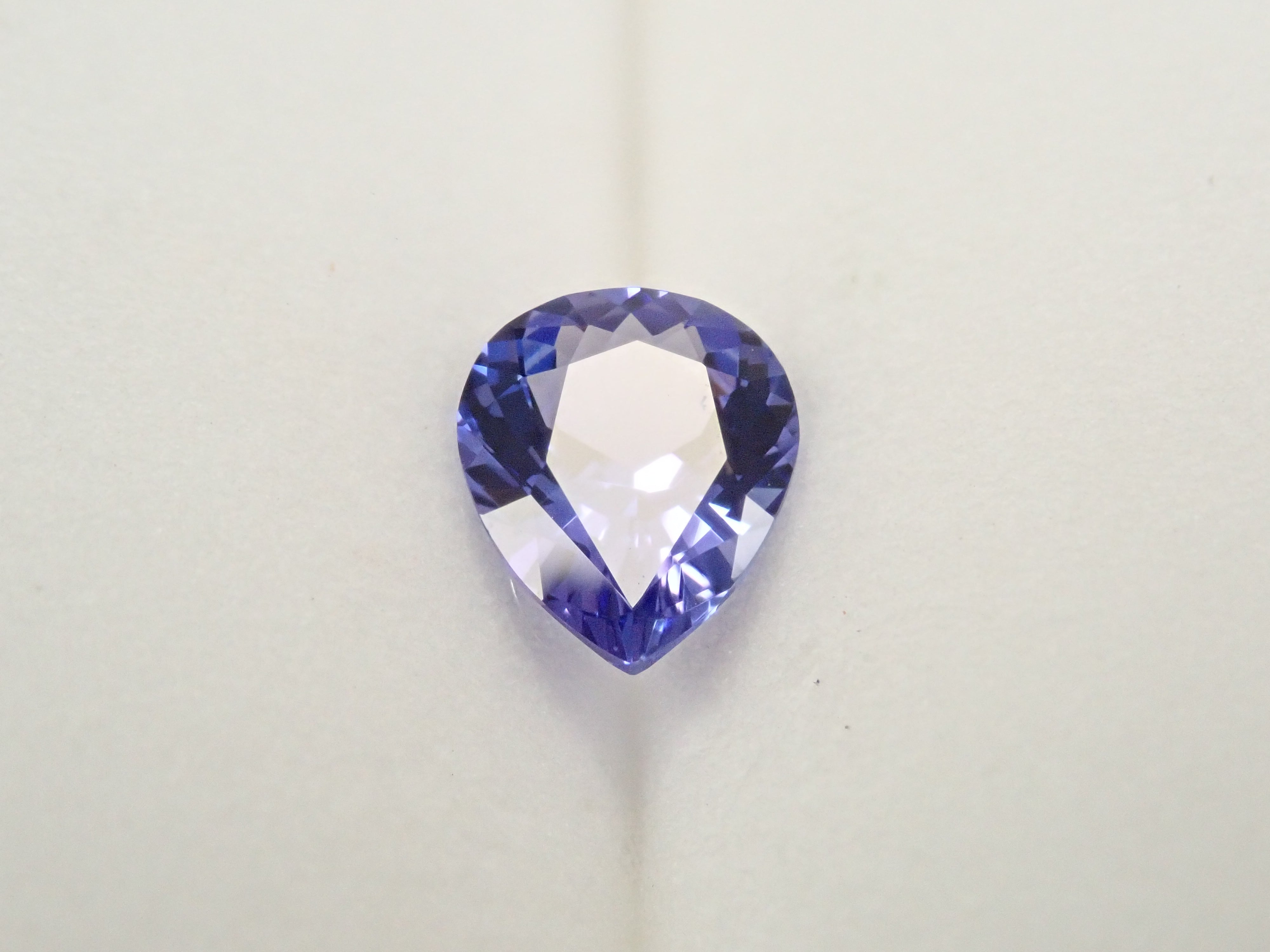 【1月21日晚間10點開賣】坦尚尼亞產坦桑石,0.730克拉裸石