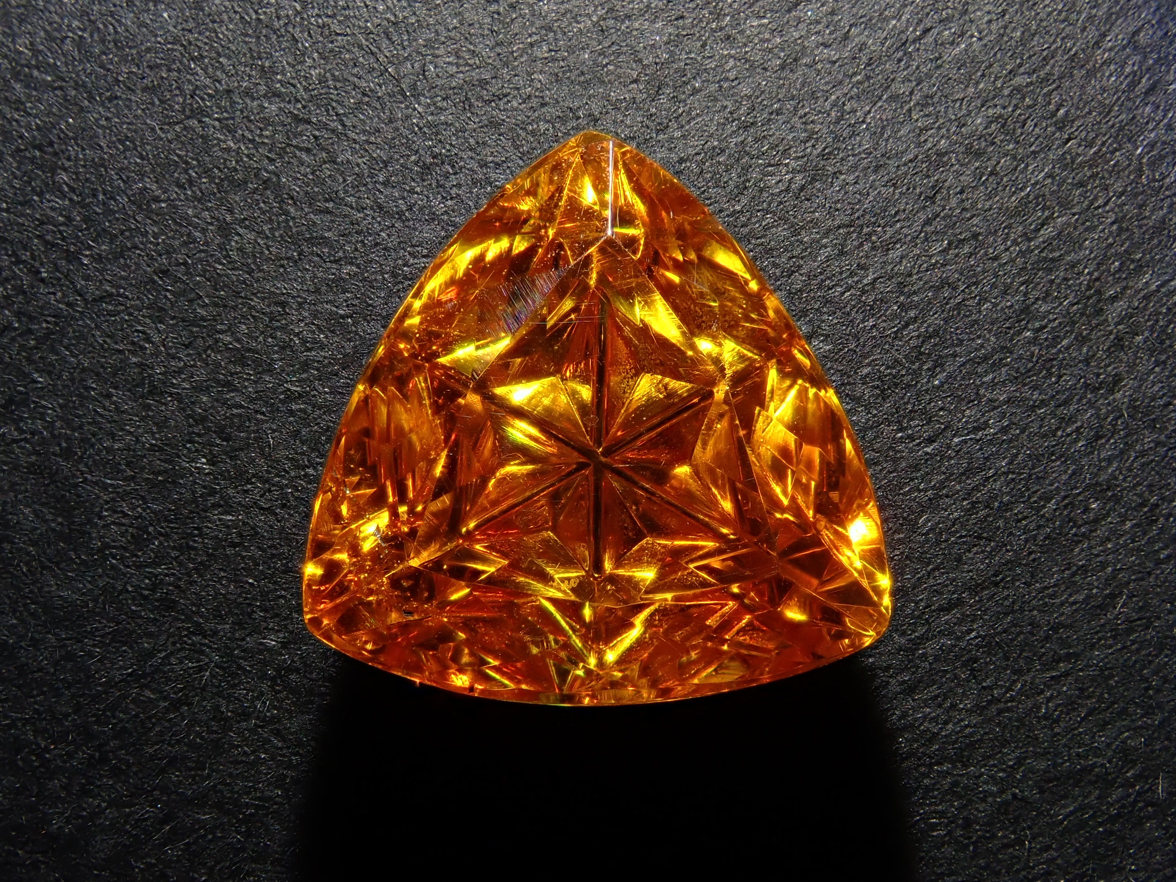 【抽獎活動 0201_01】【Koshu Precious Stones Cut by plusthree】西班牙產 6.417 克拉閃鋅礦裸石