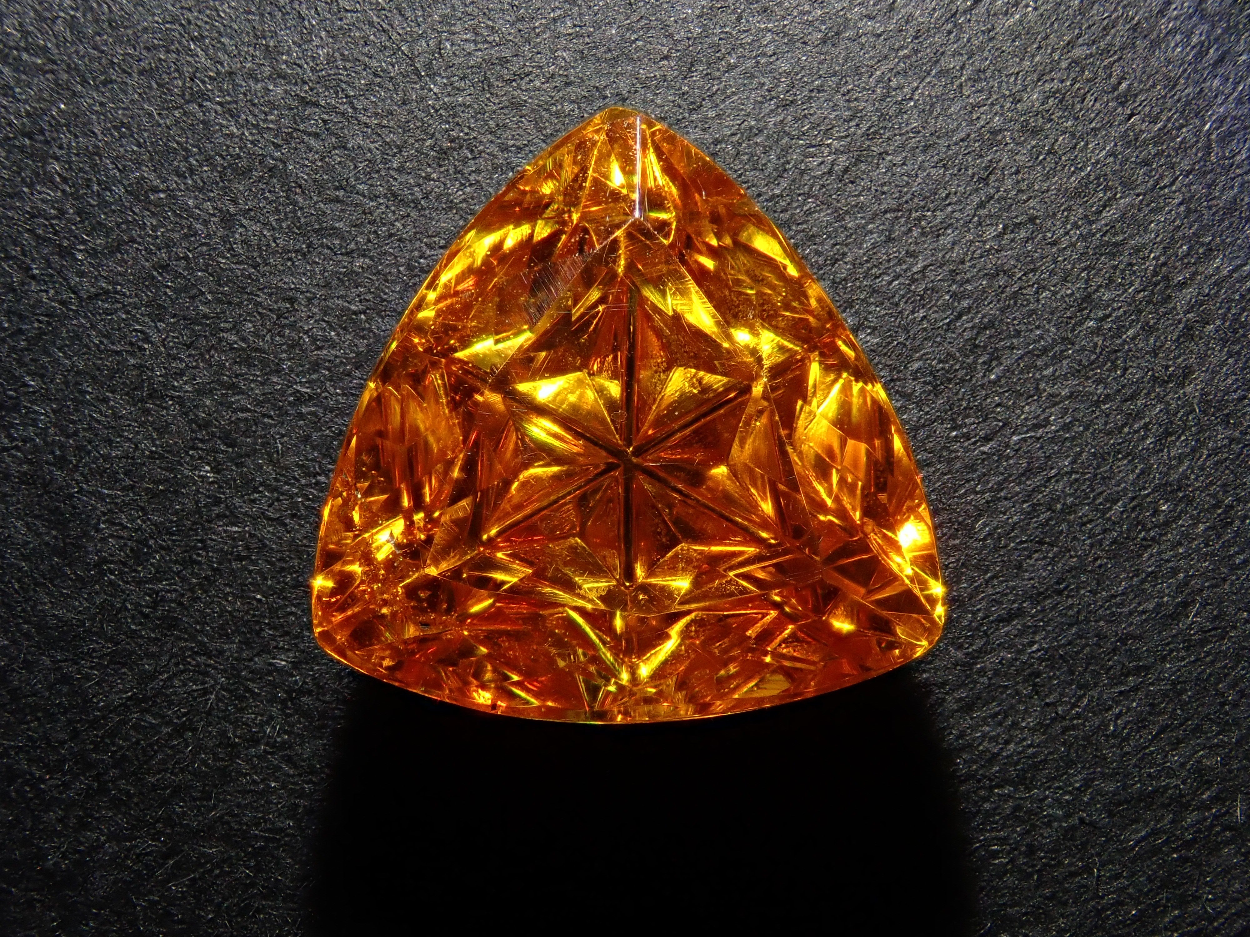 【抽獎活動 0201_01】【Koshu Precious Stones Cut by plusthree】西班牙產 6.417 克拉閃鋅礦裸石