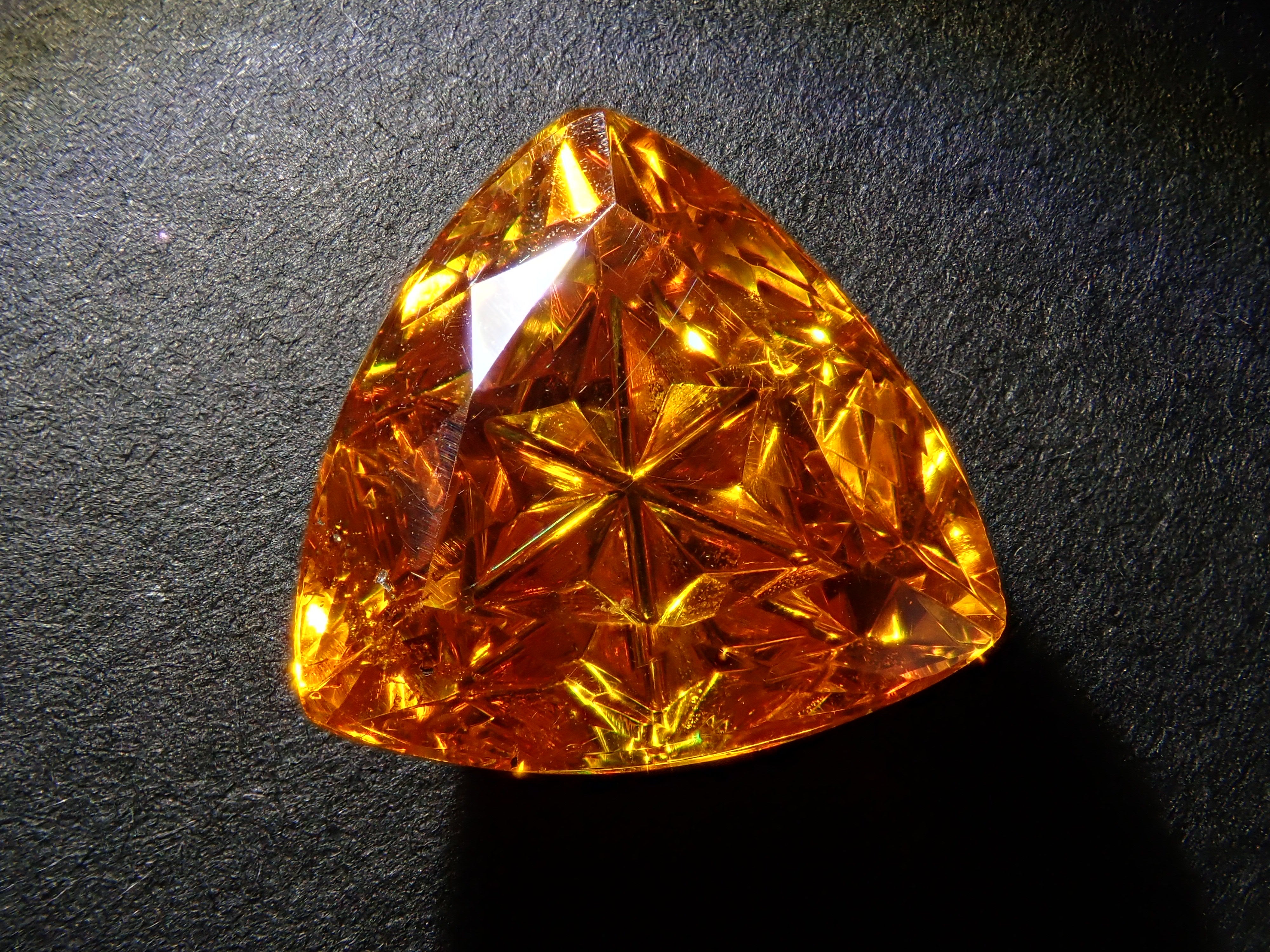 【抽獎活動 0201_01】【Koshu Precious Stones Cut by plusthree】西班牙產 6.417 克拉閃鋅礦裸石