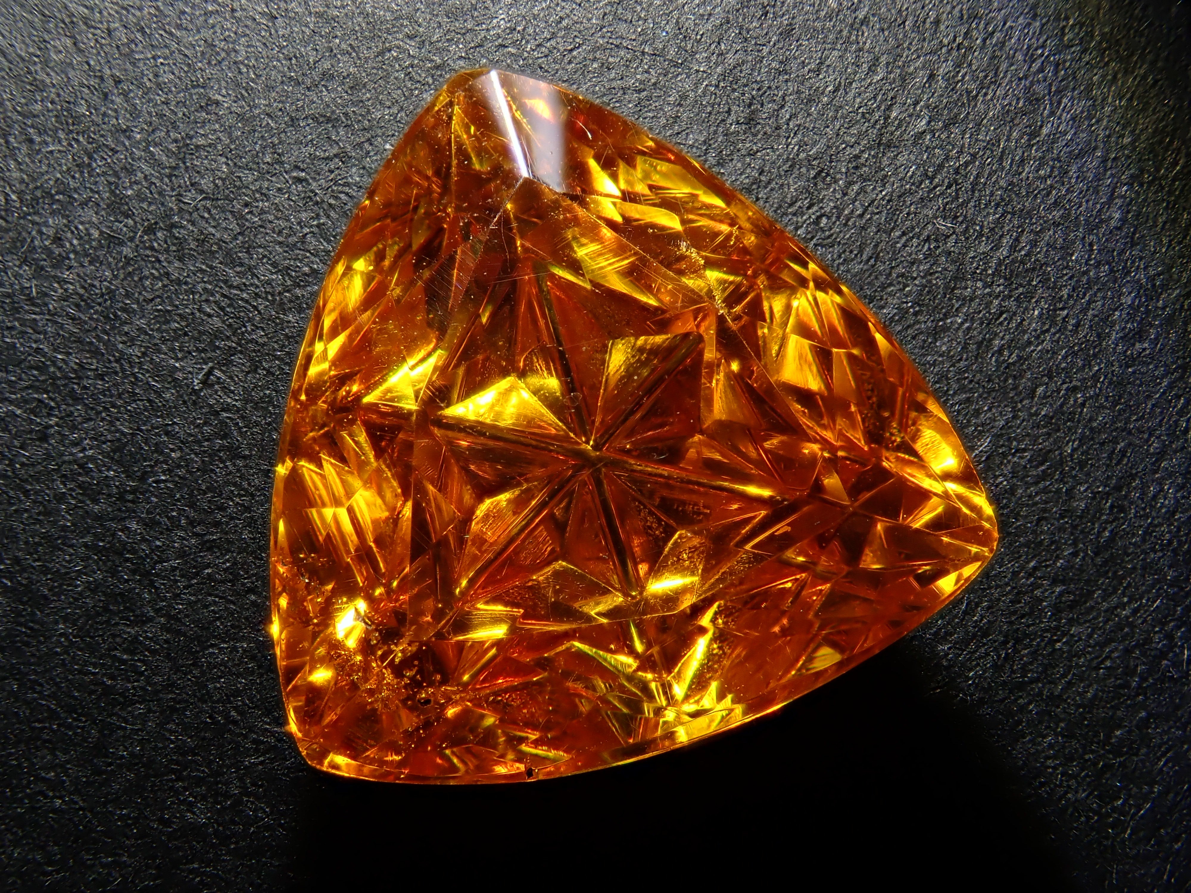 【抽獎活動 0201_01】【Koshu Precious Stones Cut by plusthree】西班牙產 6.417 克拉閃鋅礦裸石