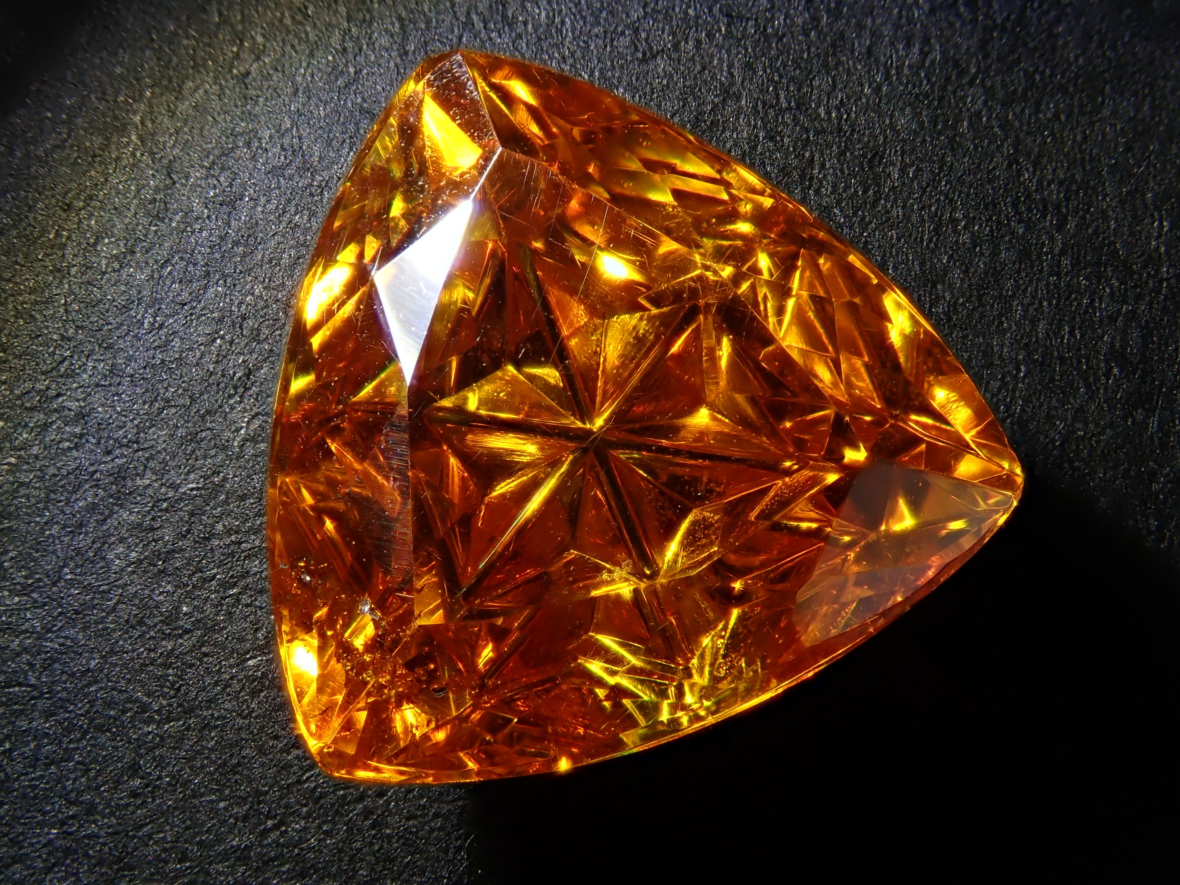 【抽獎活動 0201_01】【Koshu Precious Stones Cut by plusthree】西班牙產 6.417 克拉閃鋅礦裸石