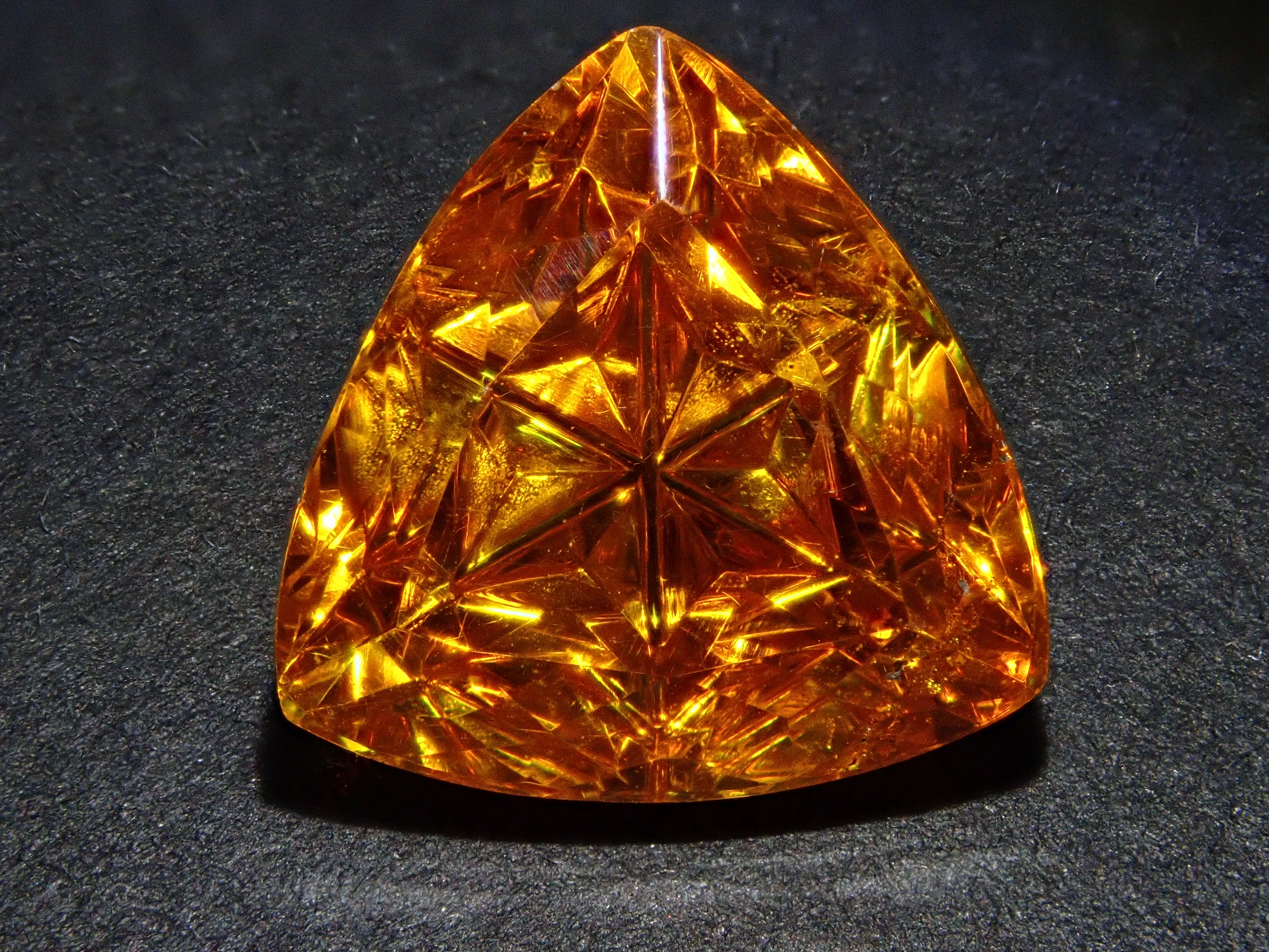 【抽獎活動 0201_01】【Koshu Precious Stones Cut by plusthree】西班牙產 6.417 克拉閃鋅礦裸石