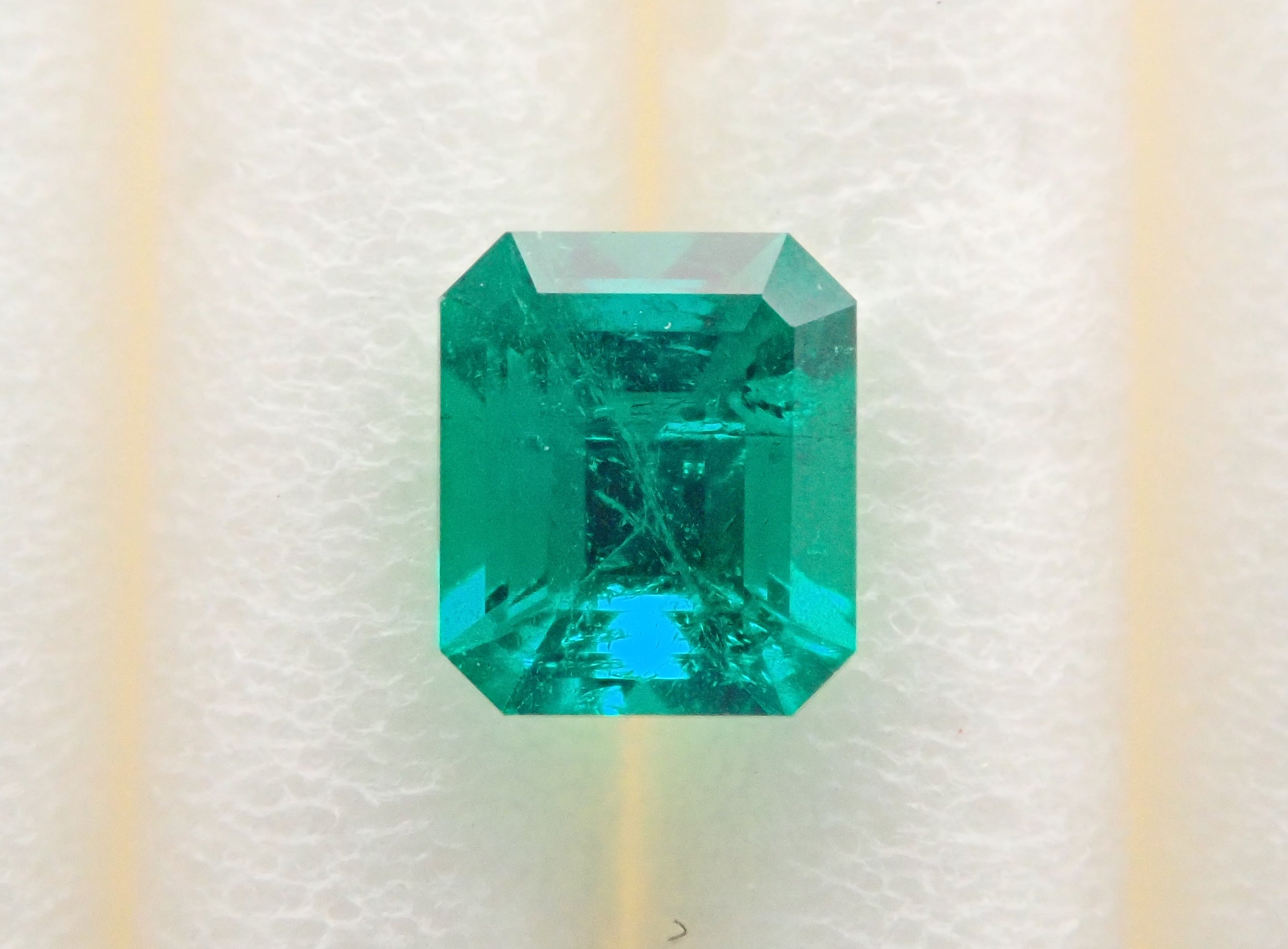 【2/25 22時販売】コロンビア産ノンオイルエメラルド 0.170ctルース GIA