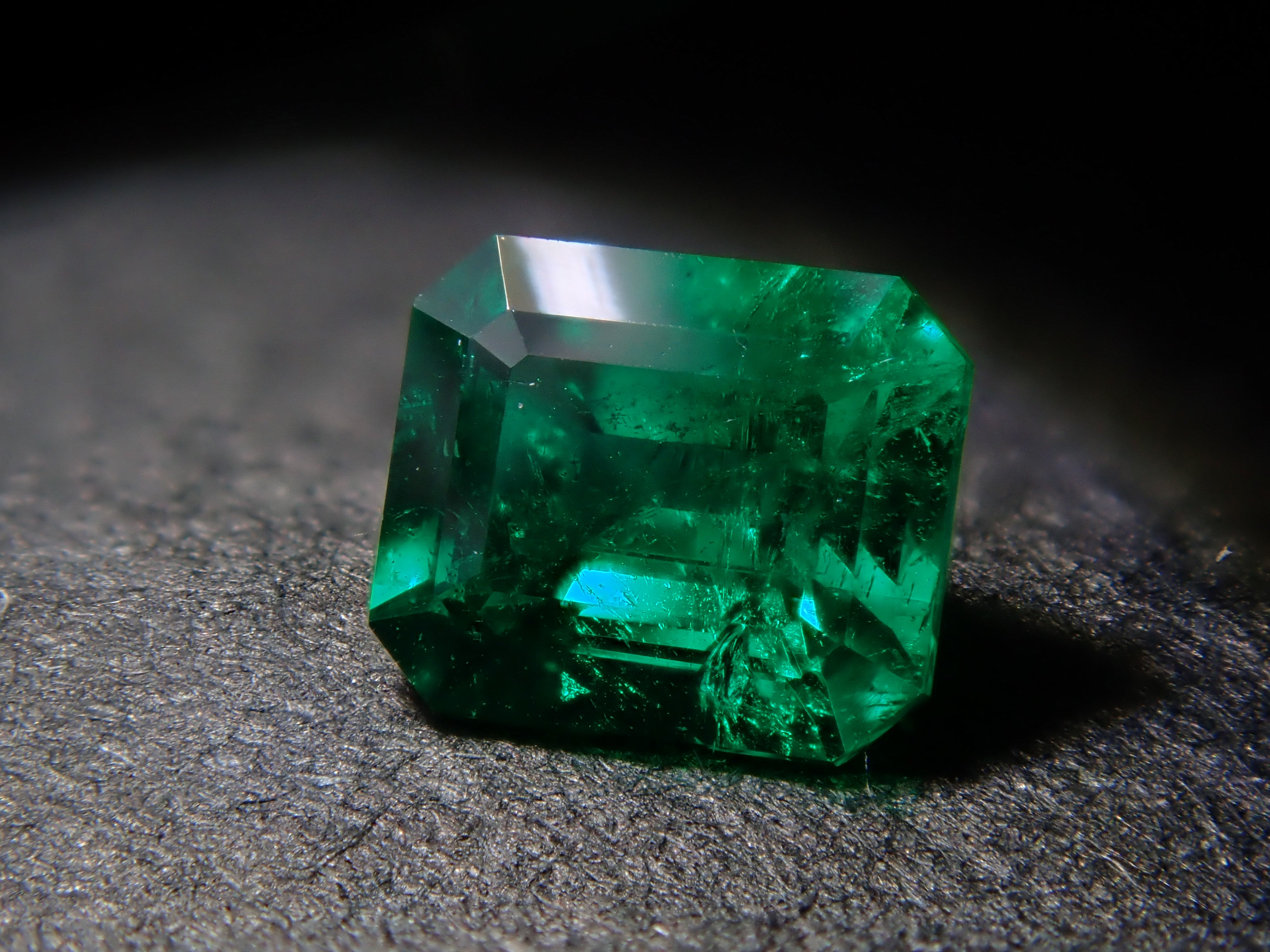 【抽獎 0201_13】哥倫比亞無油祖母綠 0.170克拉 散裝 GIA