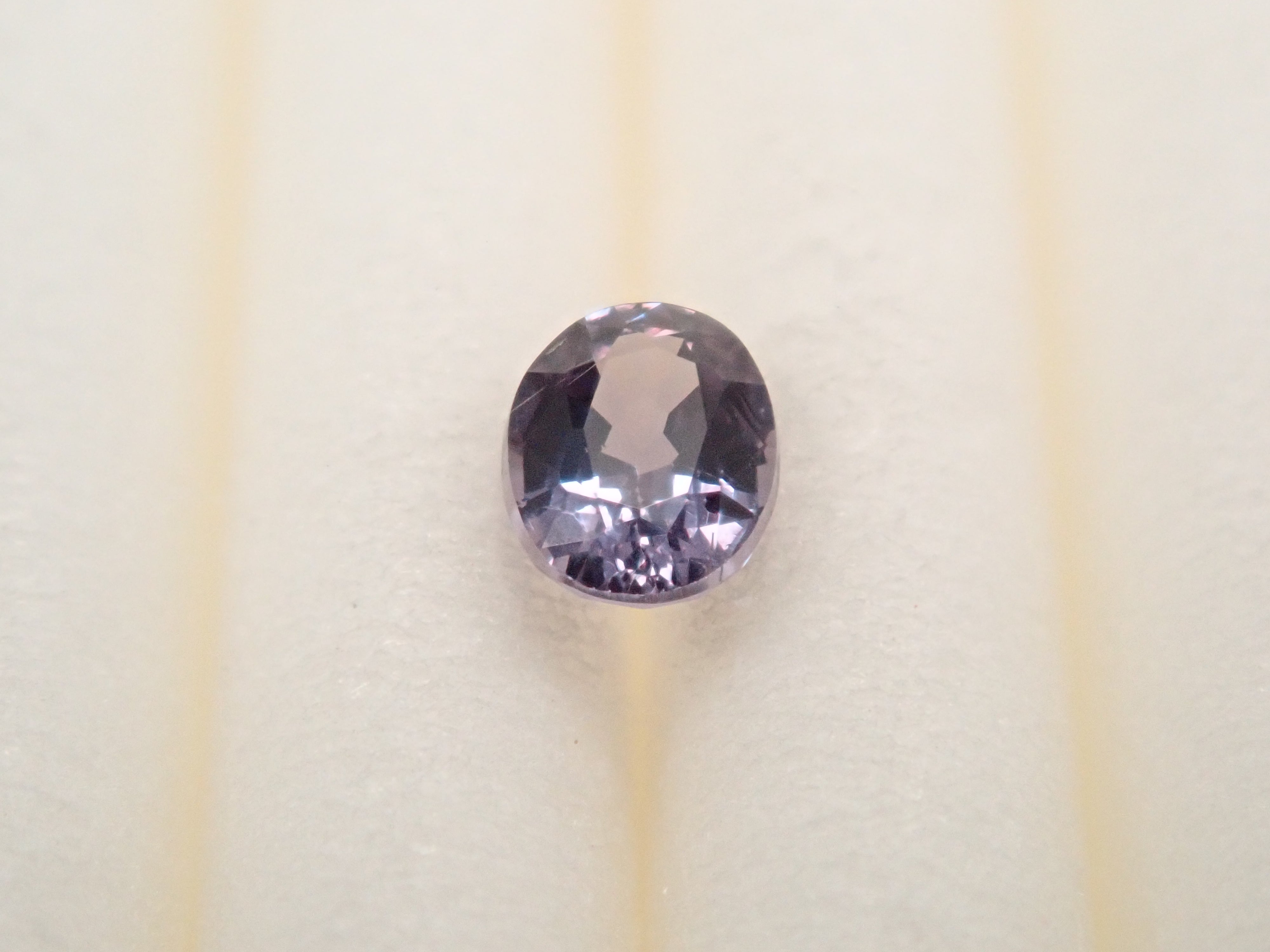 【1/27 22時販売】マダガスカル産ベキリーブルーガーネット(カラーチェンジガーネット) 0.132ctルース