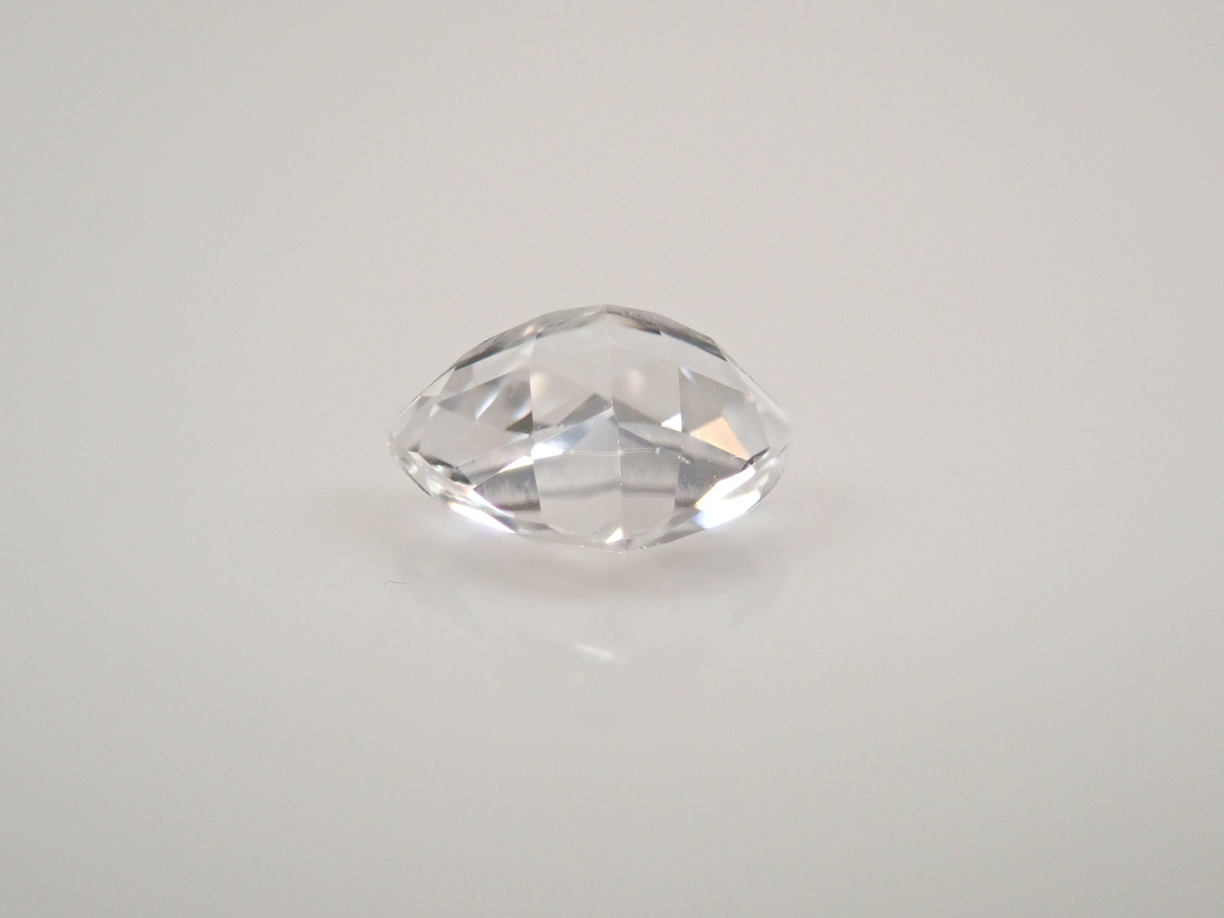 【1/26 22時販売】ロシア産フェナカイト 0.615ctルース