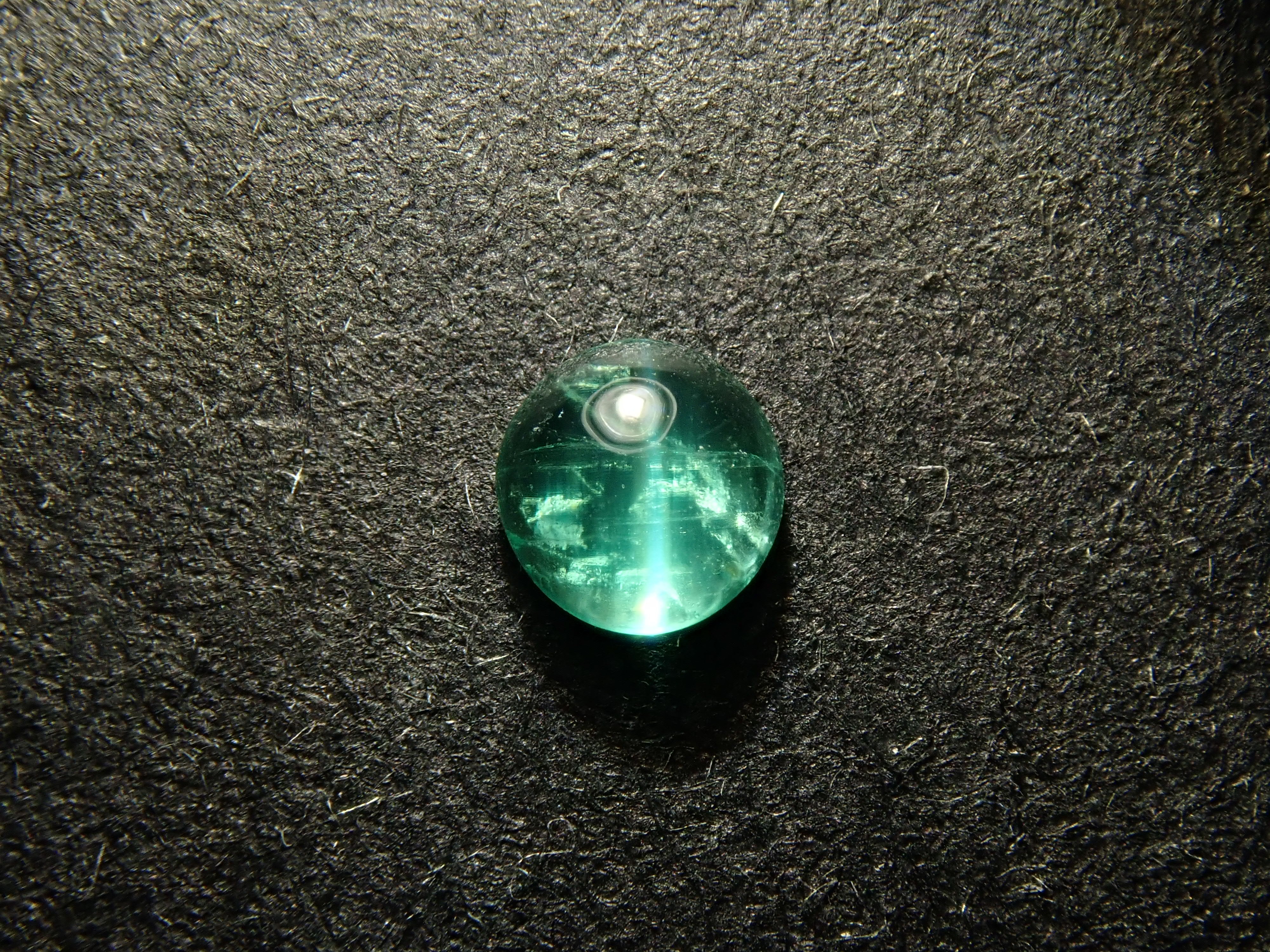 【1/26 22時販売】コロンビア産エメラルドキャッツアイ 3.0mm/0.098ctルース