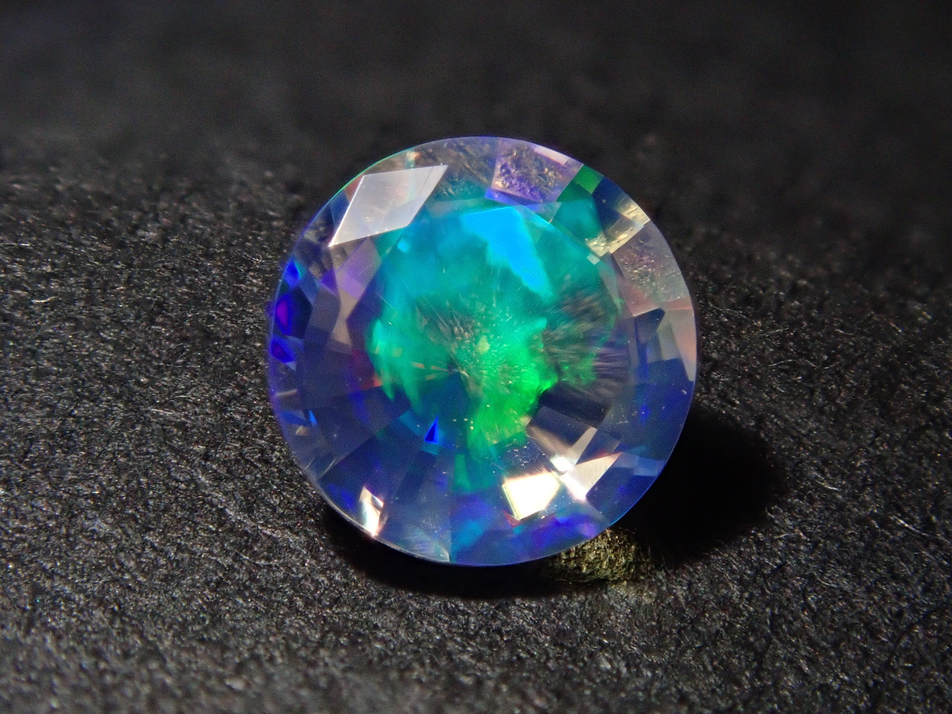 【1/29 22時販売】メキシコ産ウォーターオパール 4.8mm/0.289ctルース